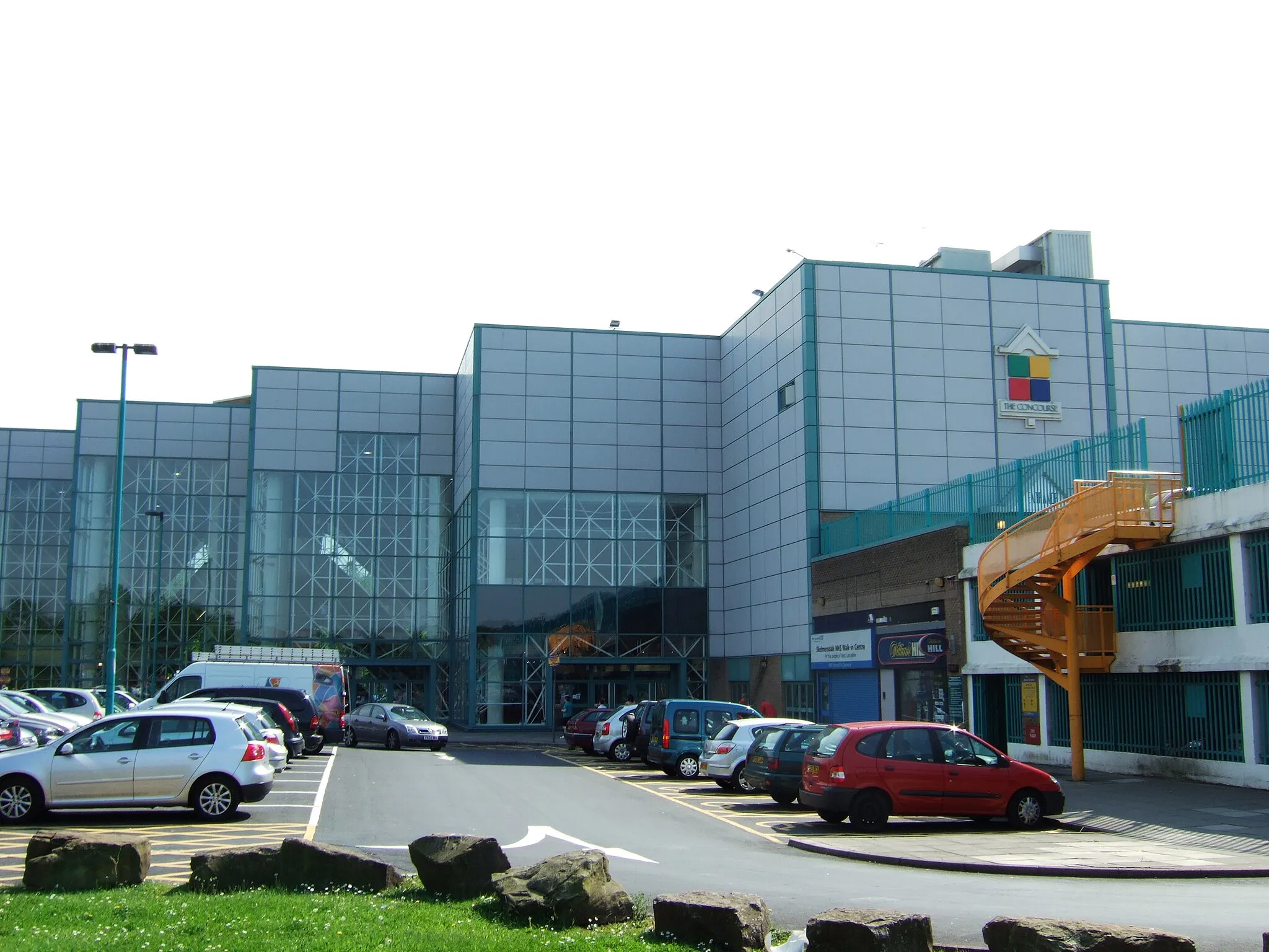 Photo showing: The Concourse Shopping Centre in Skelmersdale, Lancashire.