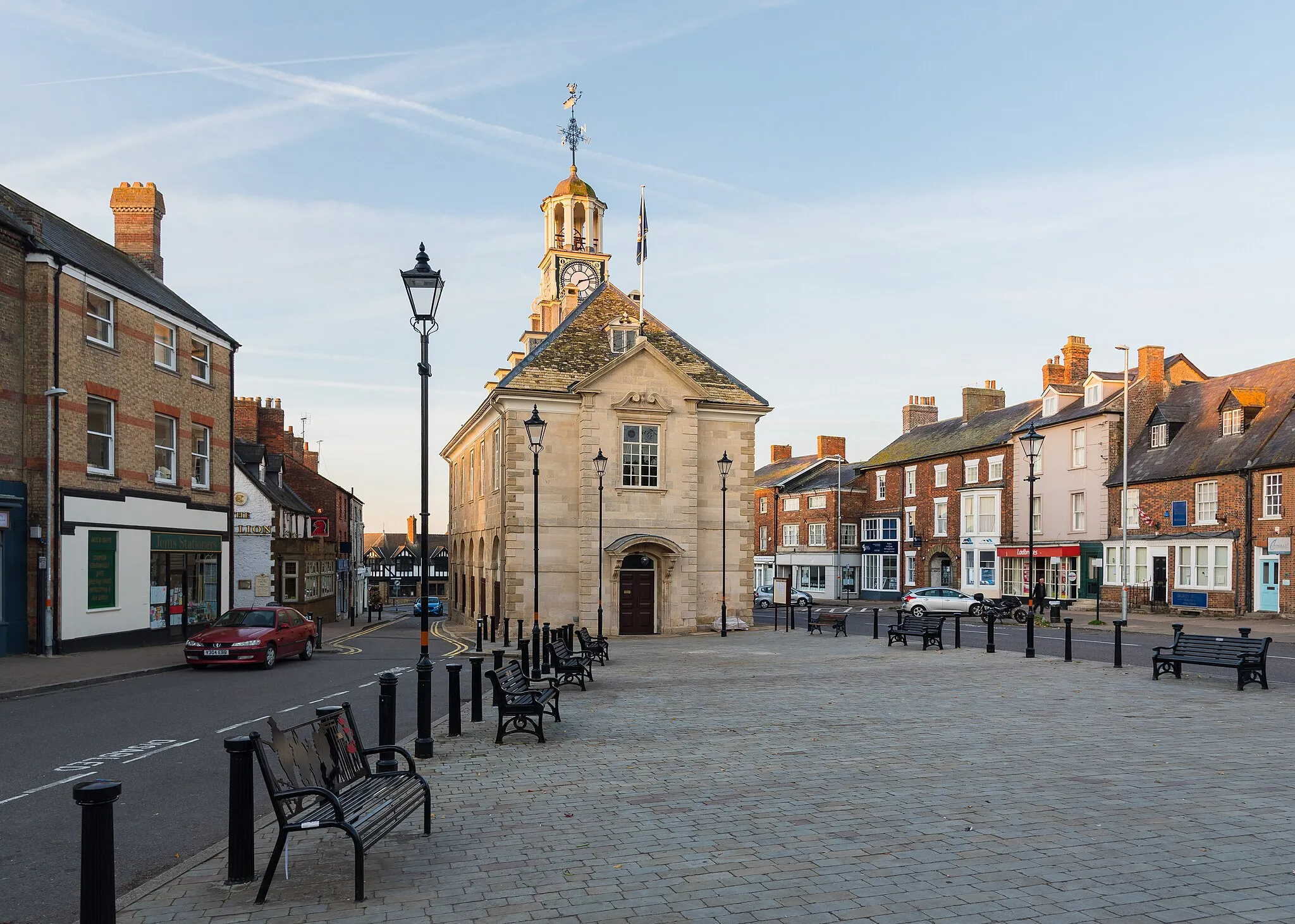 Photo showing: This is a photo of listed building number 1190100.