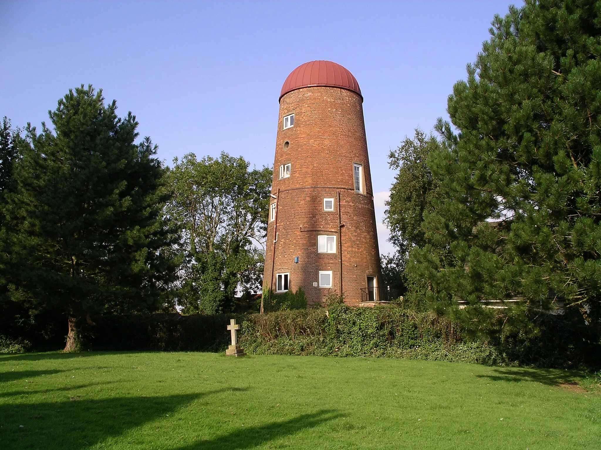 Photo showing: Photo of the former windmill in Braunston, Northamptonshire, England.