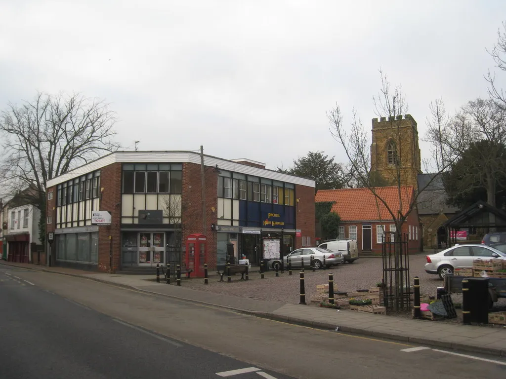 Photo showing: Market Place, Market Rasen