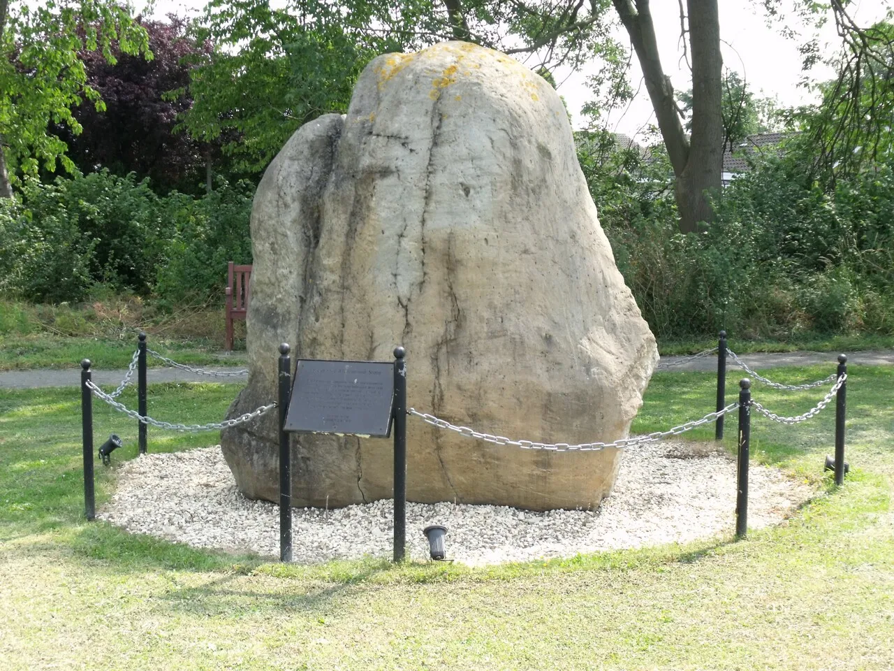 Photo showing: Millennium Stone, Sudbrooke