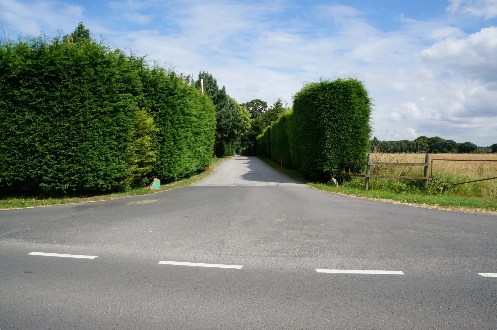 Photo showing: Entrance to Swallow Hall Golf Club