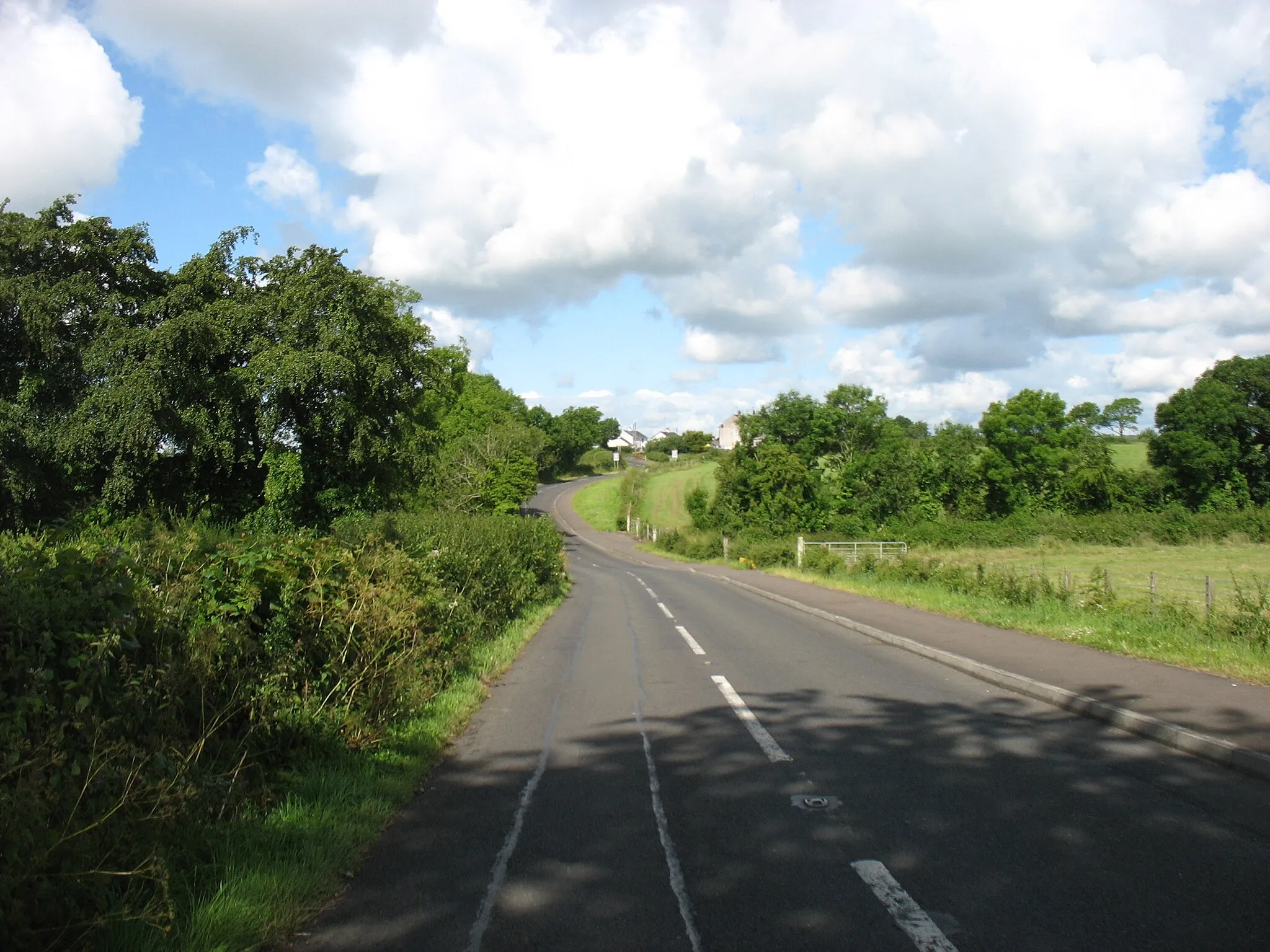 Photo showing: Minor road nearing Randalstown