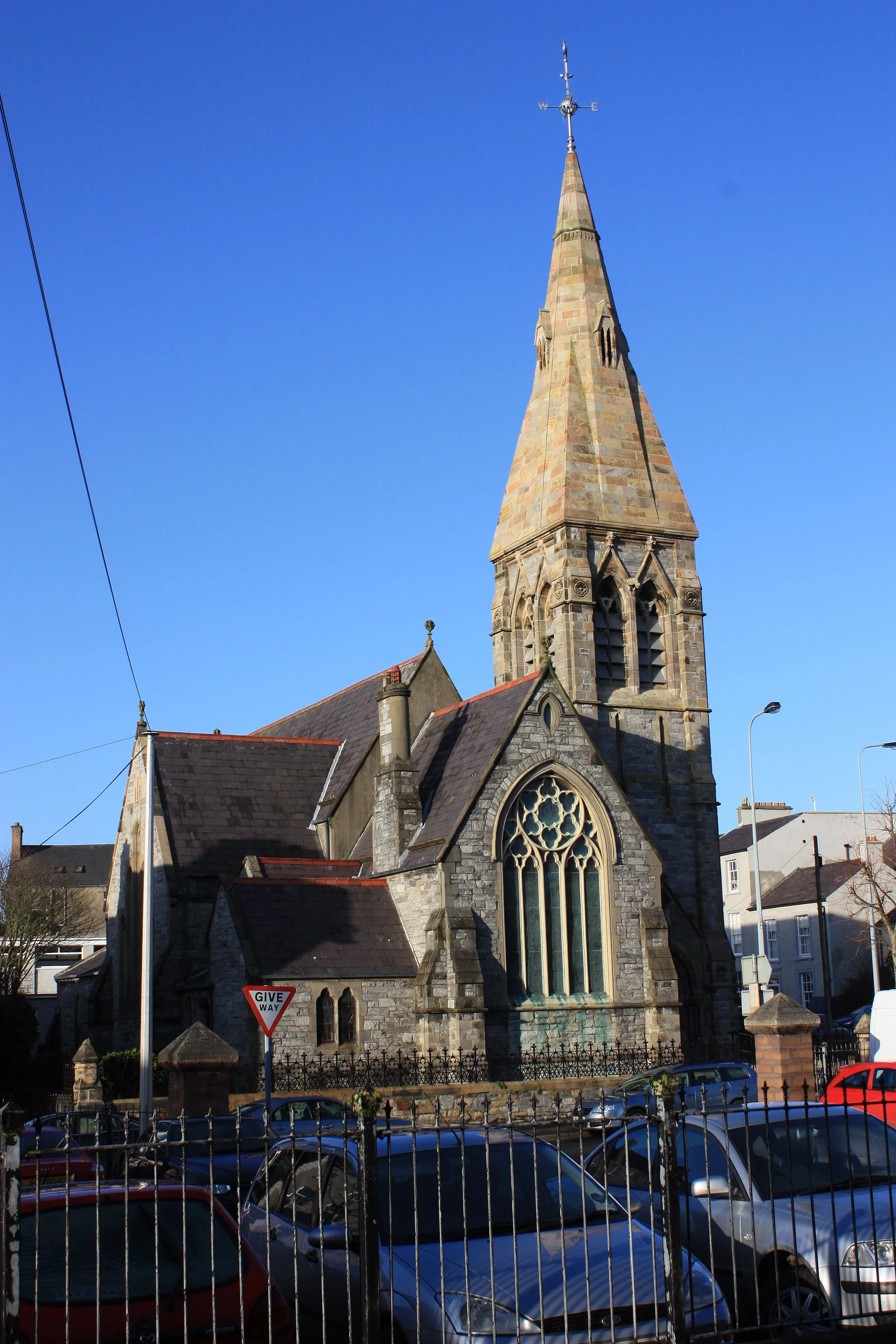 Photo showing: Christ Church, Church of Ireland church, Bowling Green, Strabane, County Tyrone, Northern Ireland, January 2010