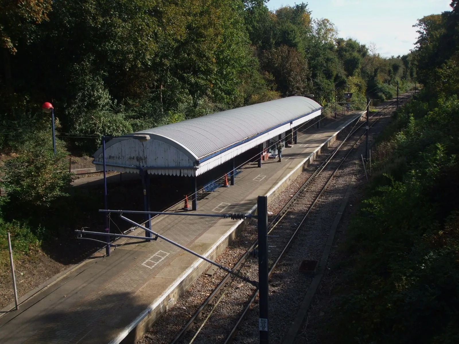 Photo showing: Emerson Park station looking east from footbridge