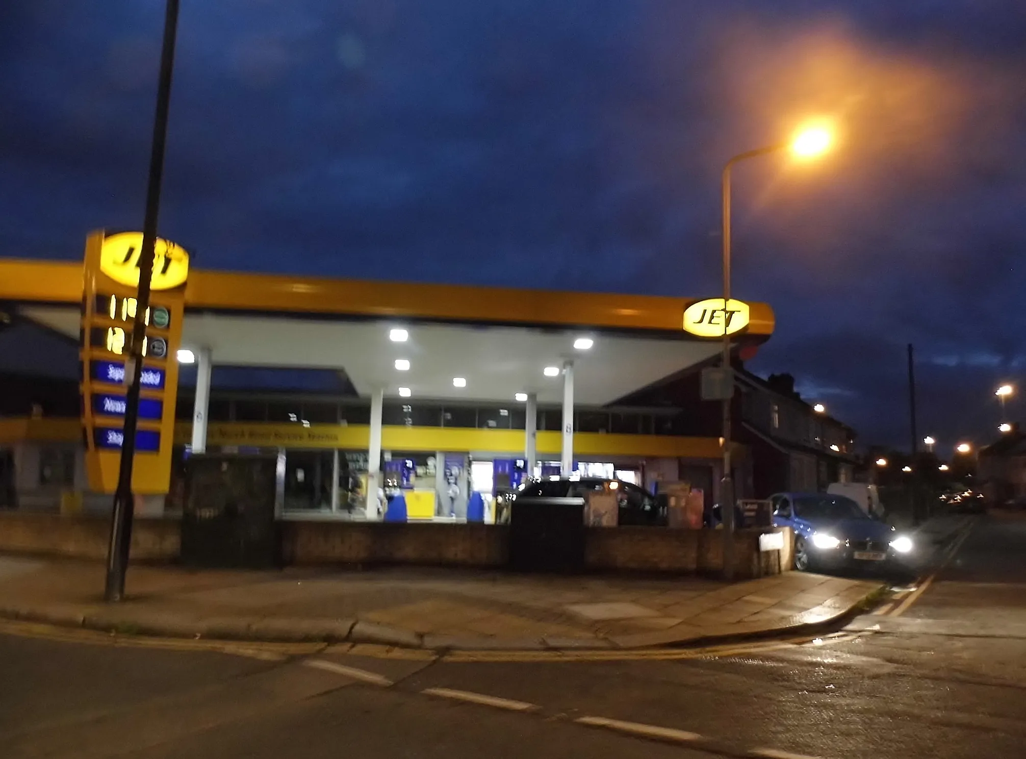 Photo showing: Jet petrol station on New North Road, Hainault