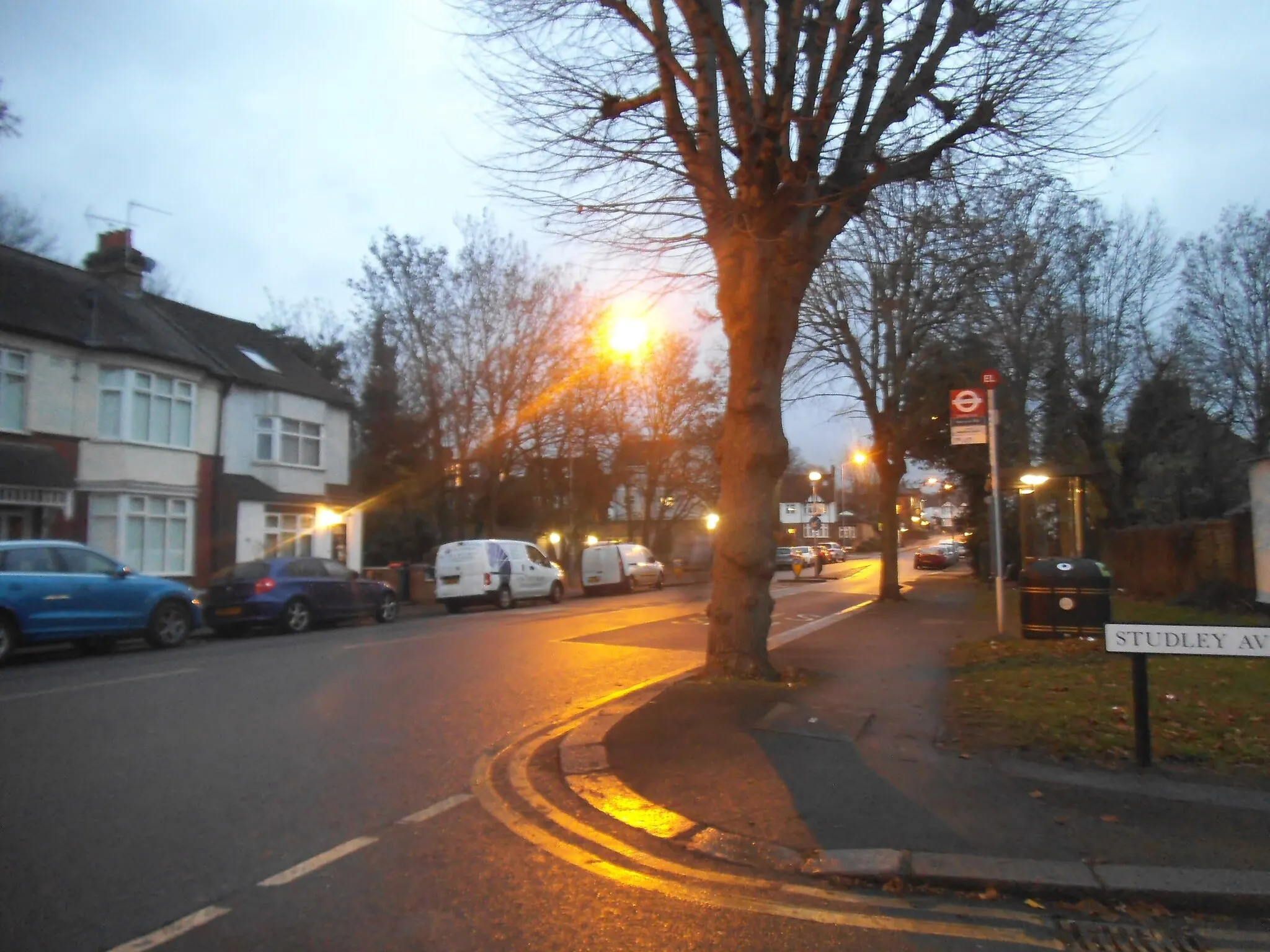 Photo showing: Beech Hall Road at the corner of Studley Avenue