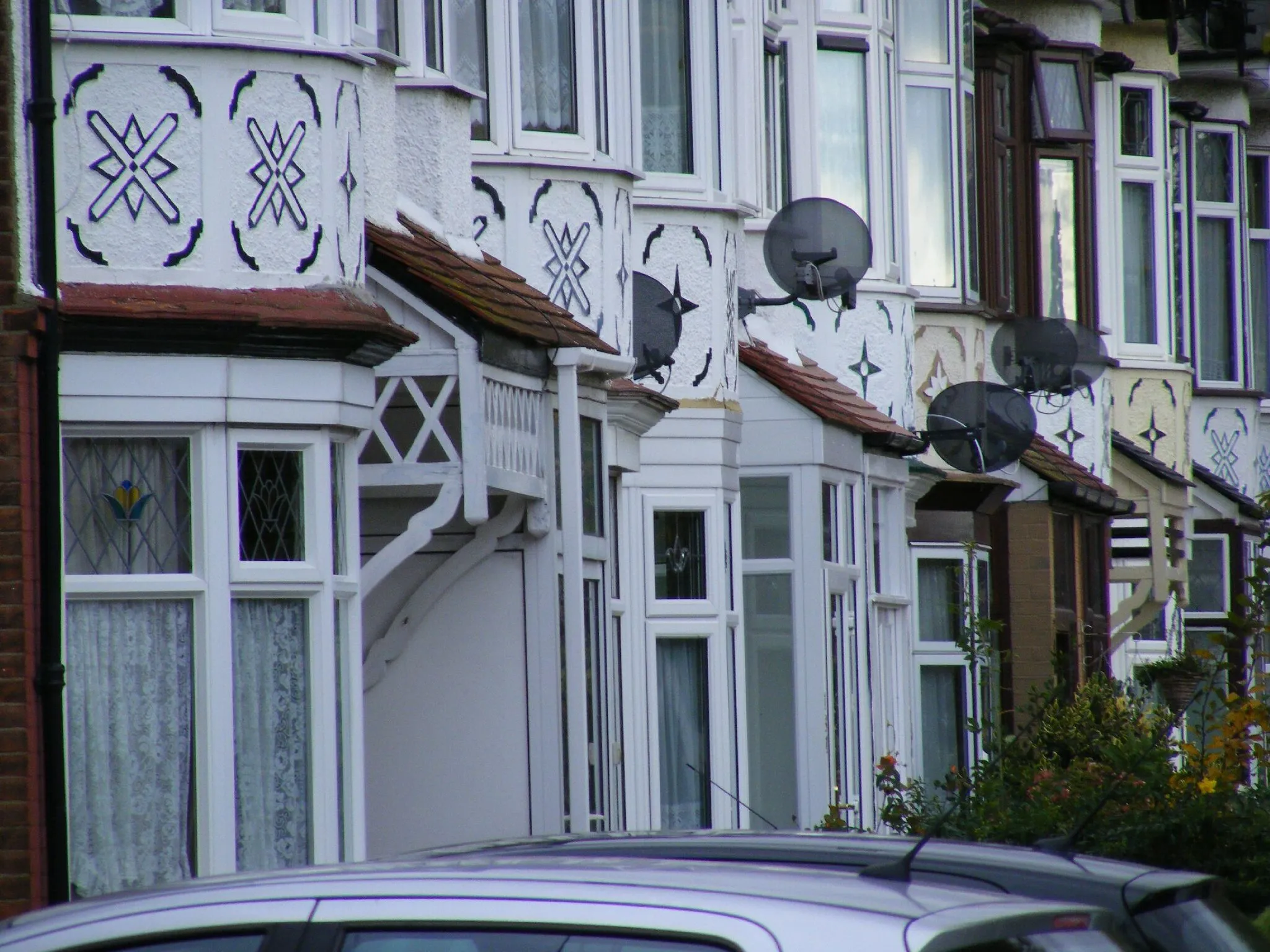 Photo showing: A plethora of inter floor patters havs been seized up by home improvers for coloured treatment. Where they originally uncoloured, like pargetting?