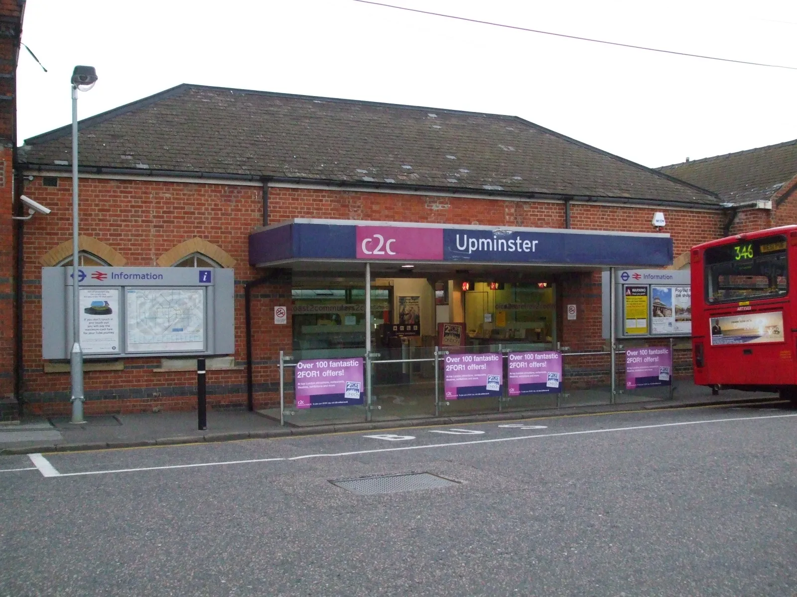 Photo showing: Upminster station side entrance, on the London-bound side