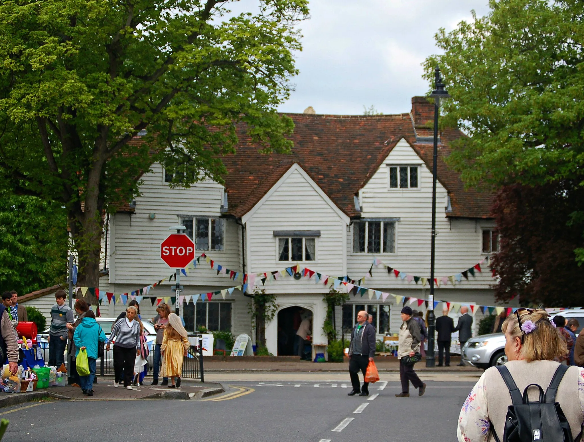 Photo showing: 18 May Cheam (2)