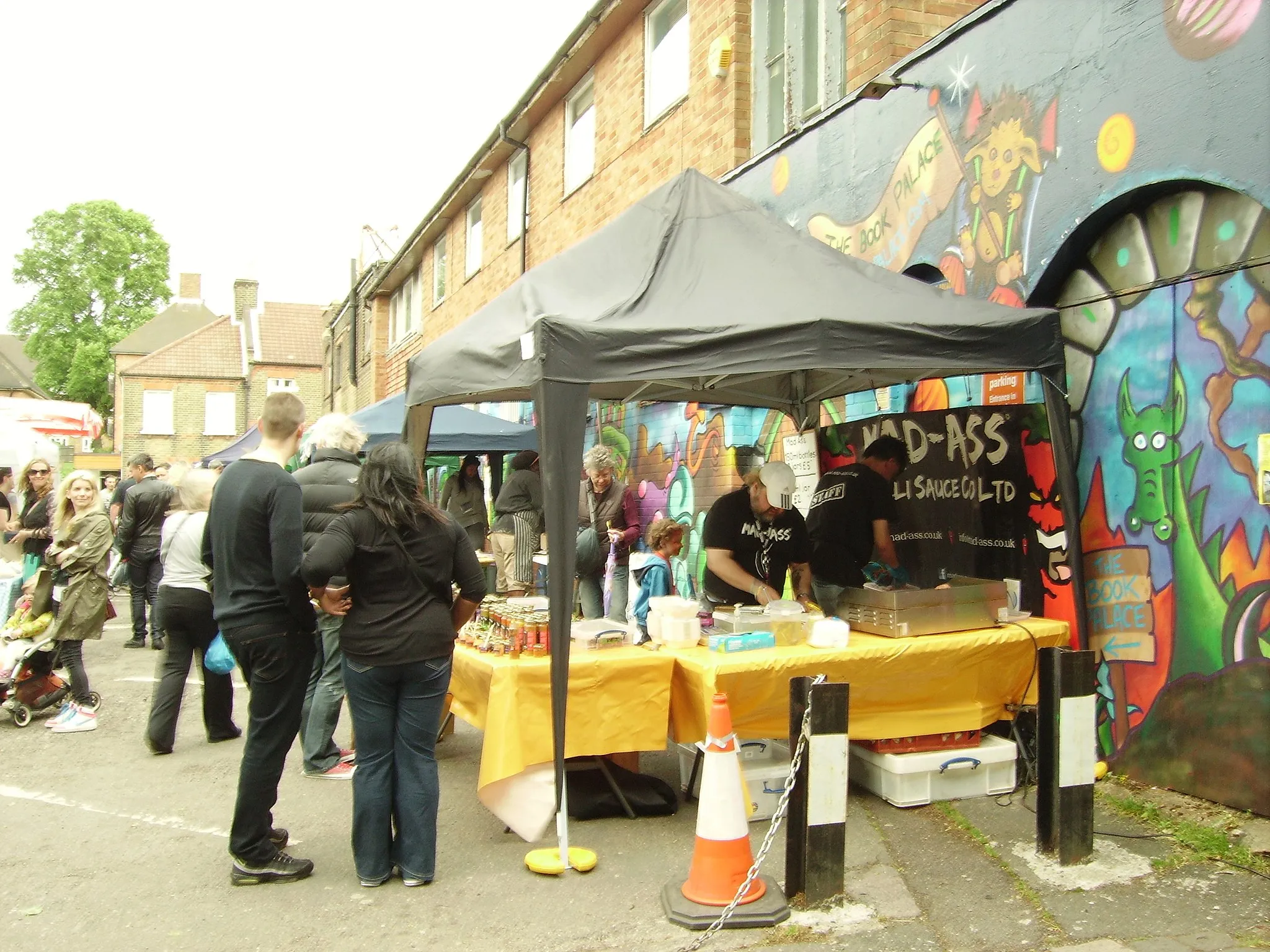 Photo showing: Haynes Lane farmer's market, Crystal Palace.