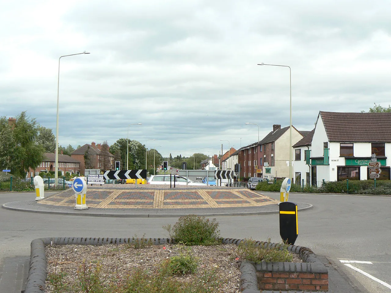 Photo showing: Fazeley Square