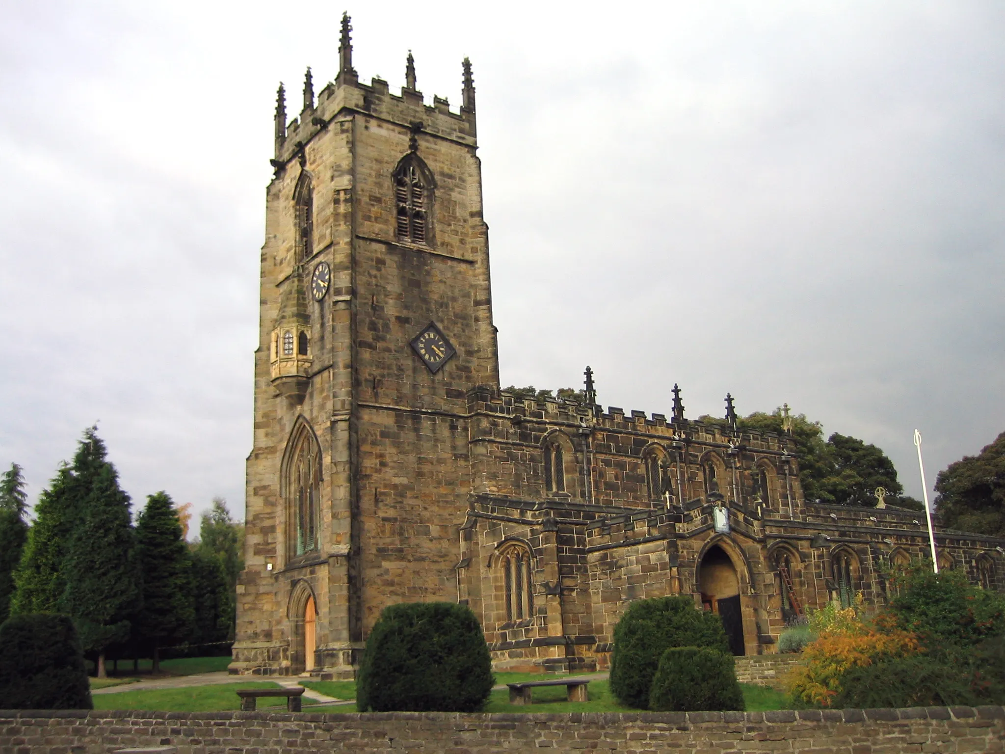Photo showing: Parish Church of St John the Baptist, Royston, South Yorkshire, (Church of England)13 to 15th Century