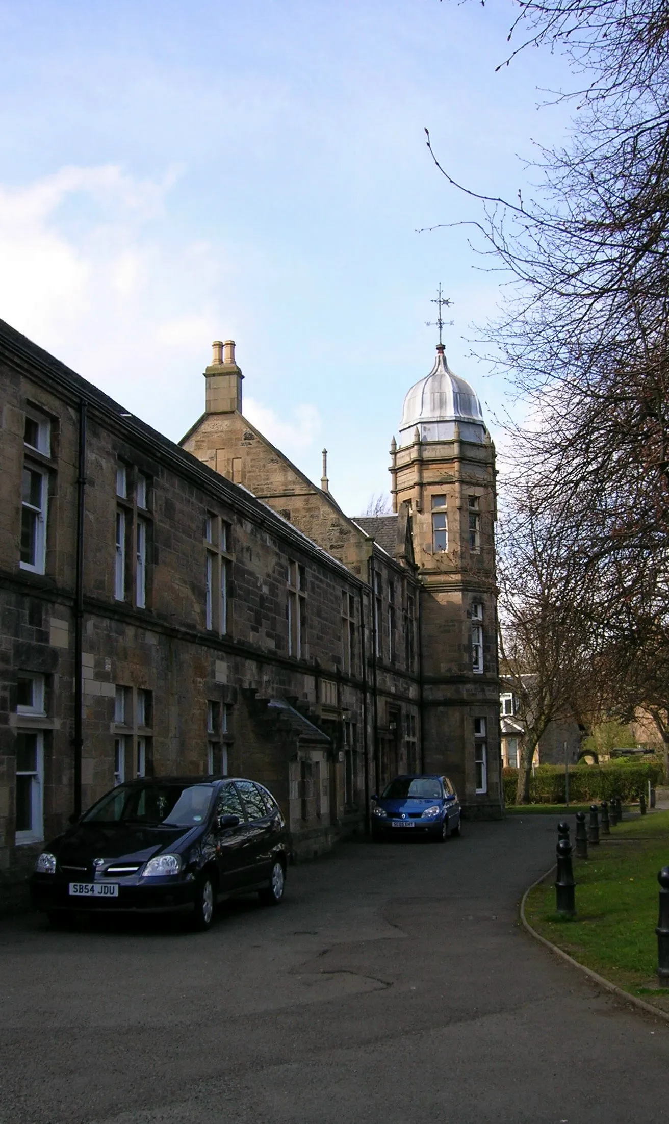 Photo showing: Cambuslang Institute erected by public subscription