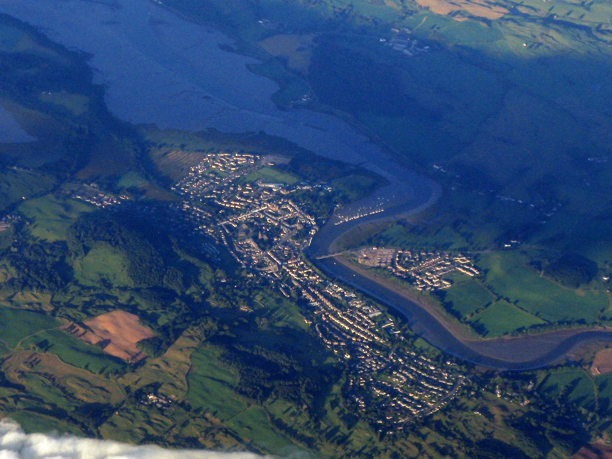 Photo showing: Aerial view of Kirkcudbright and the River Dee
