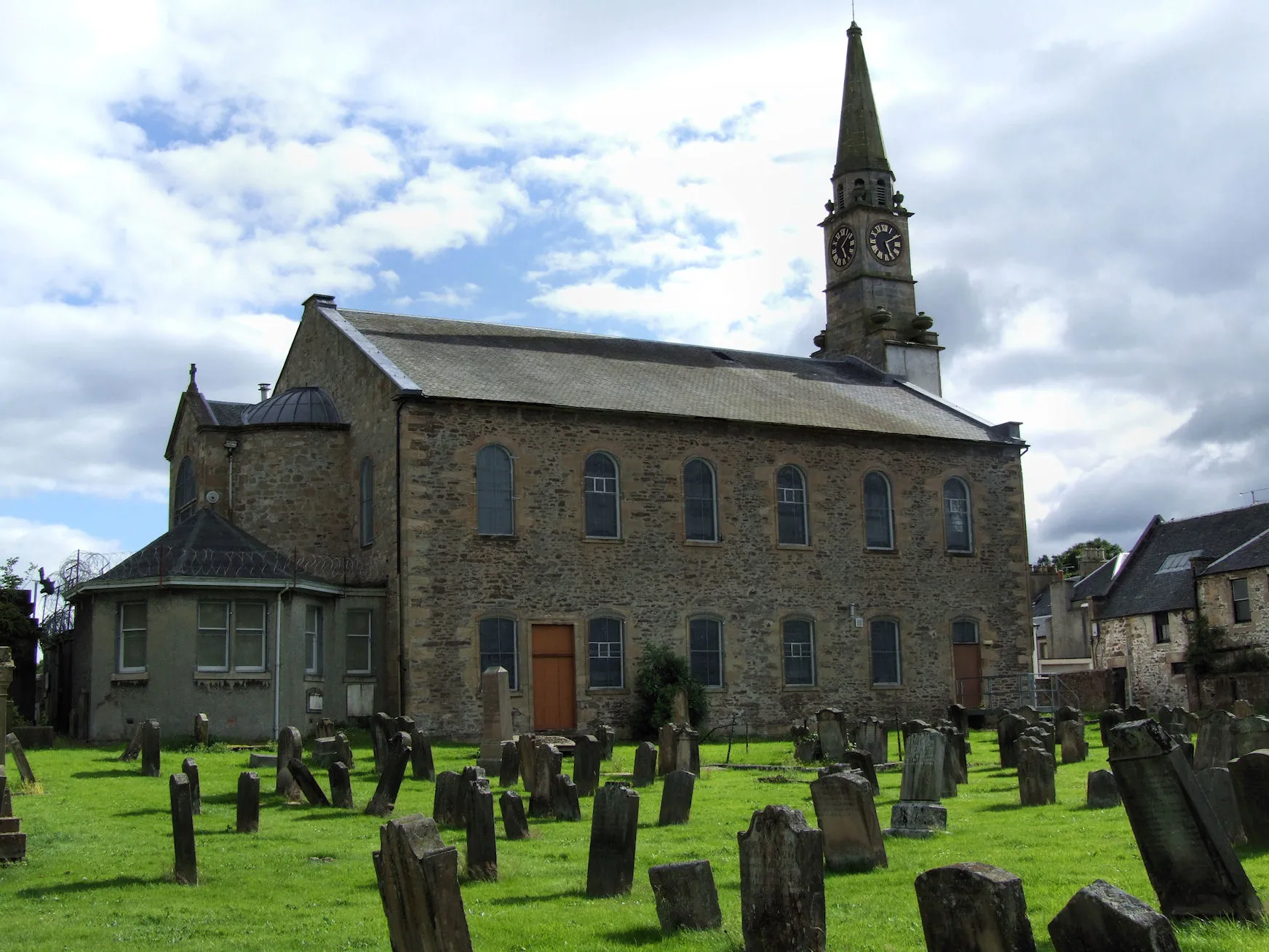 Photo showing: Lesmahagow Old Parish Church, South Lanarkshire, Scotland.