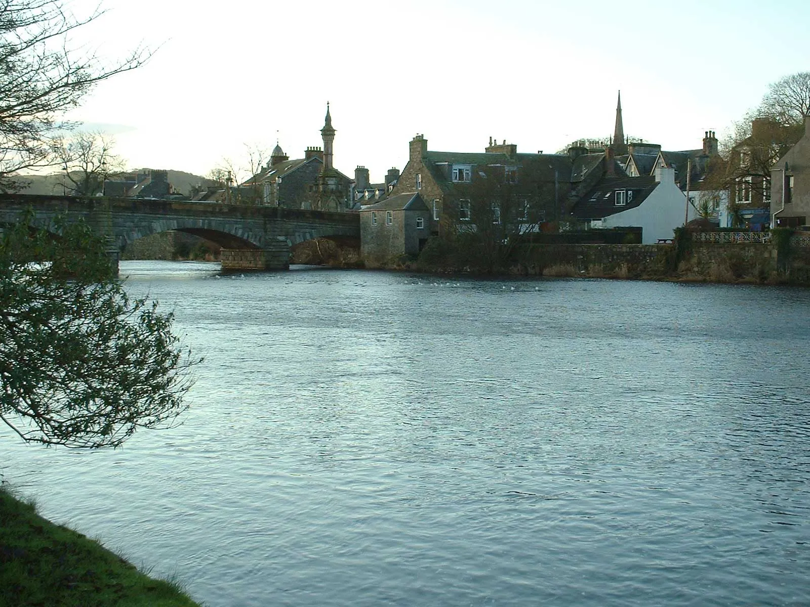 Photo showing: Bridge Over the River Cree at Newton Stewart, Dumfries and Galloway, Scotland.