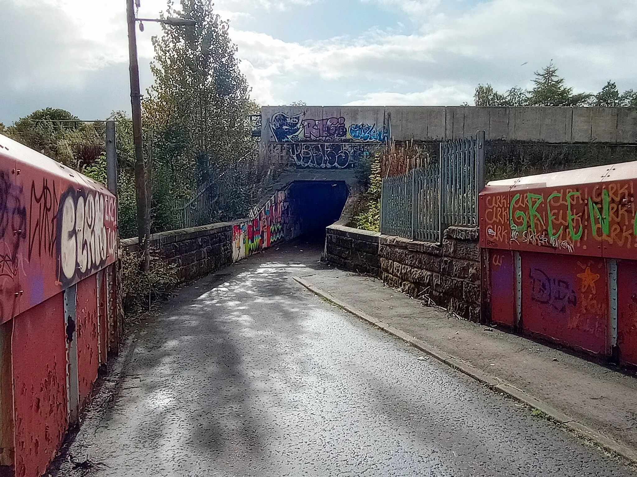 Photo showing: Approaching M74 underpass