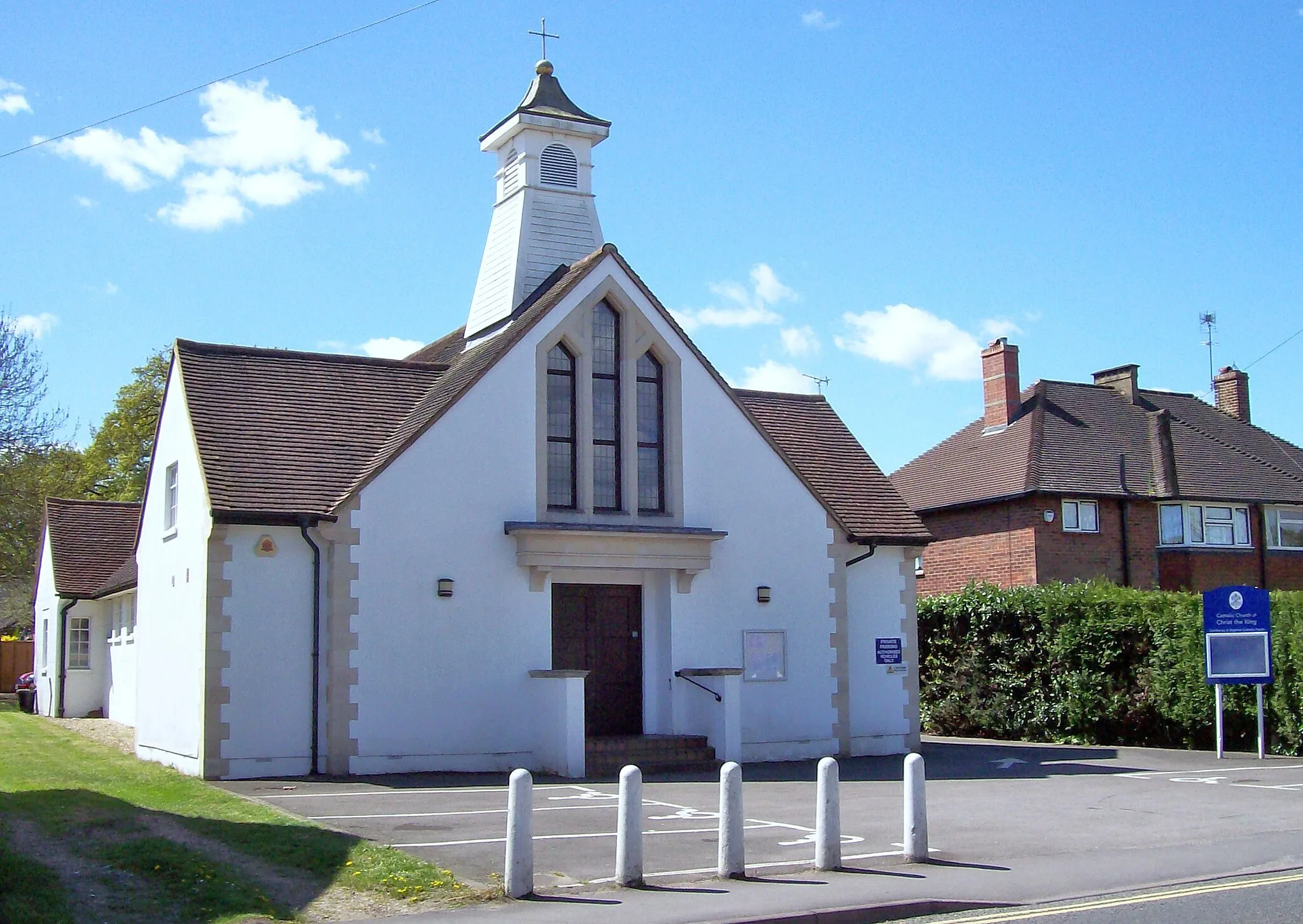 Photo showing: Christ the King, Bagshot