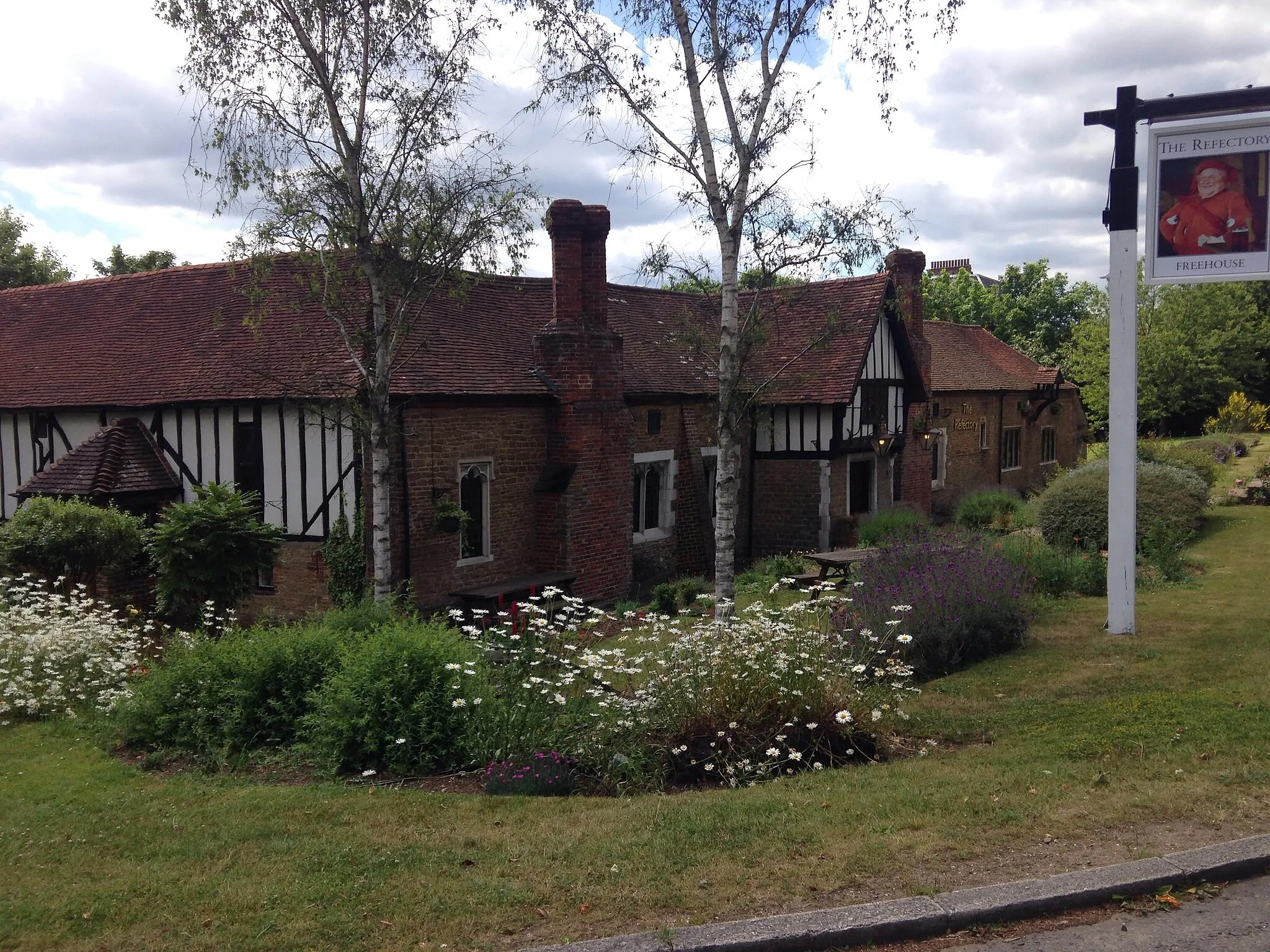Photo showing: The Refectory, Milford, Surrey