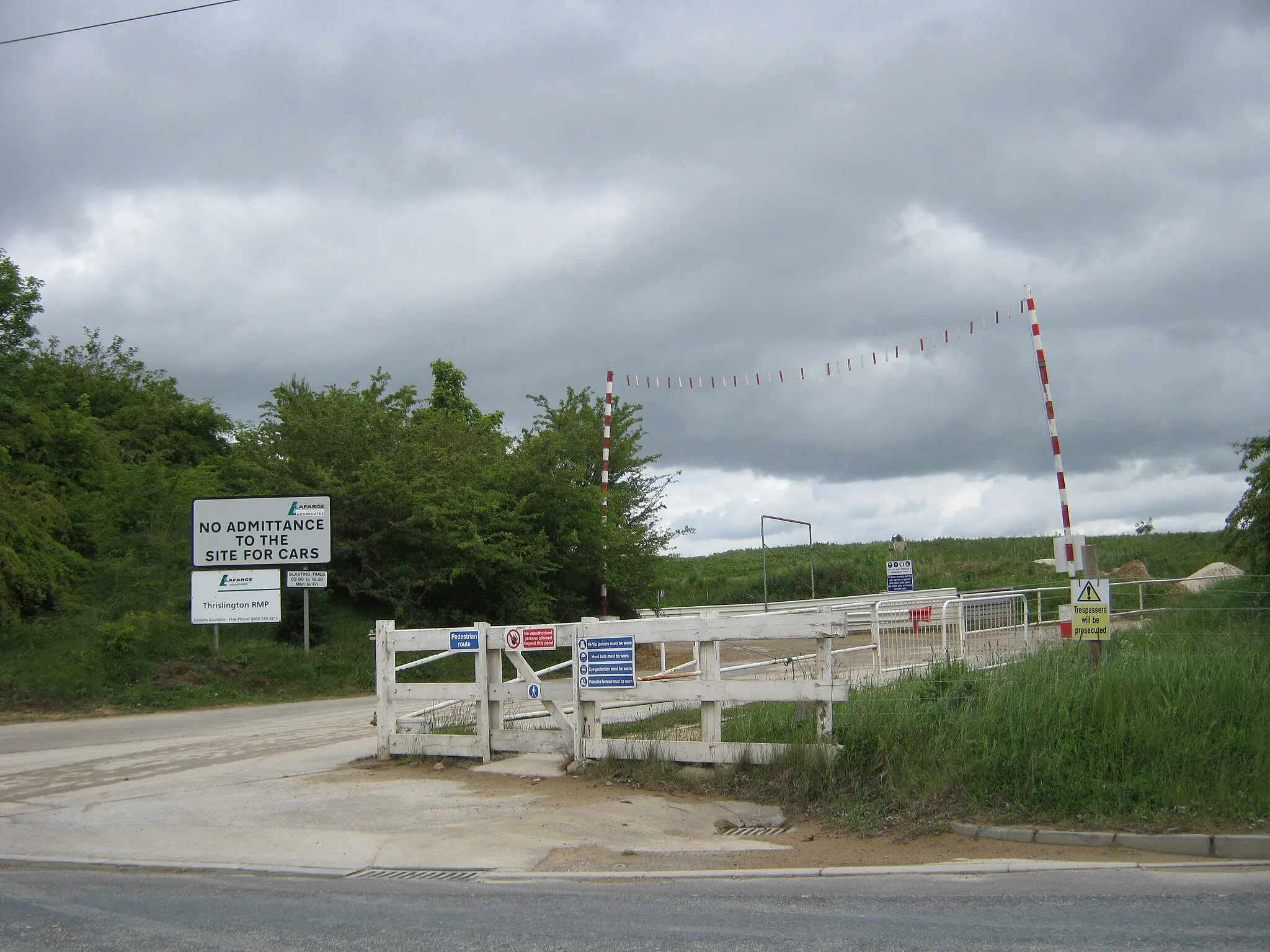 Photo showing: Access road to eastern extension of Thrislington Quarry