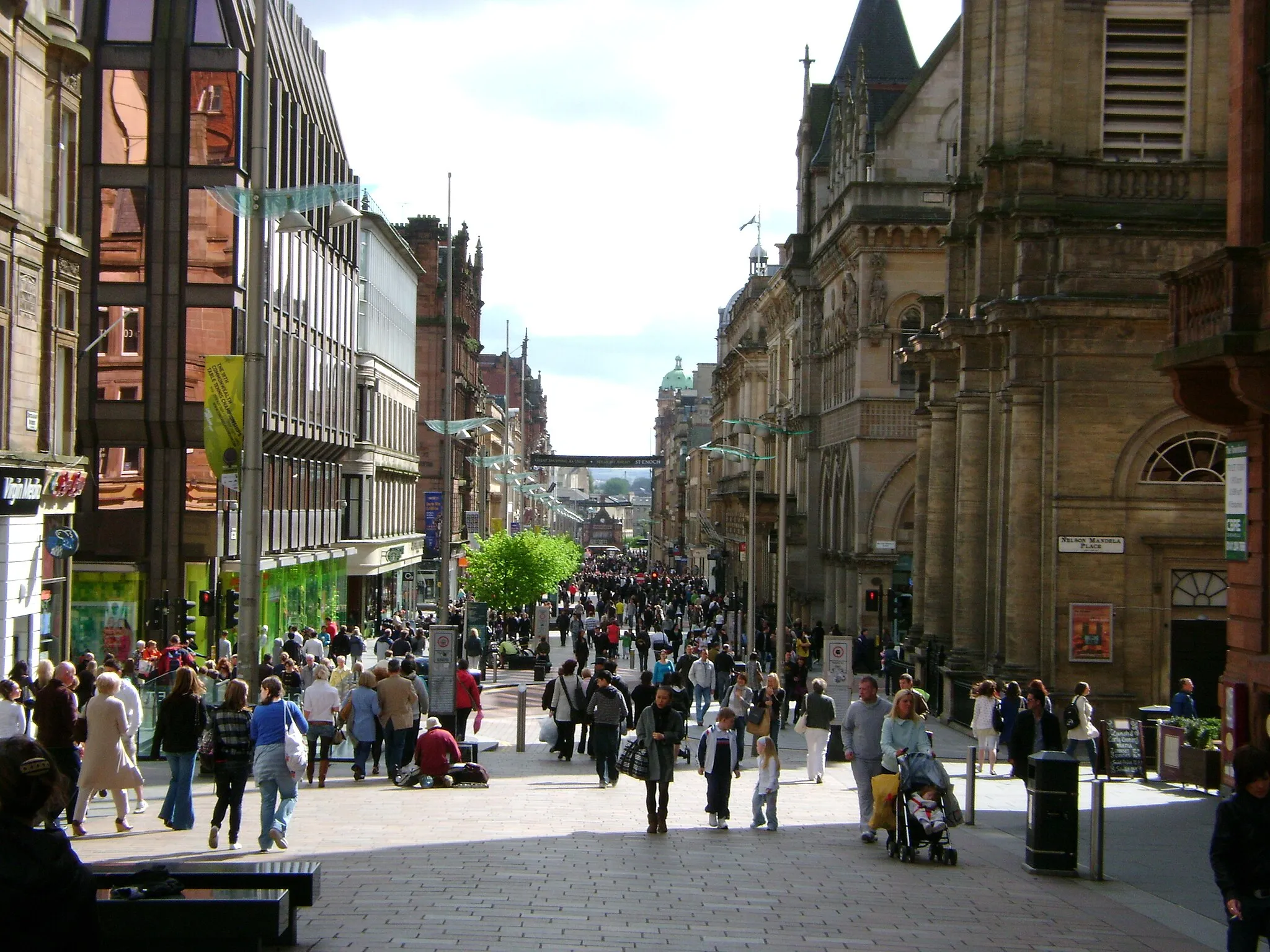Photo showing: (looking down) Buchannan Street, Glasgow, Scotland