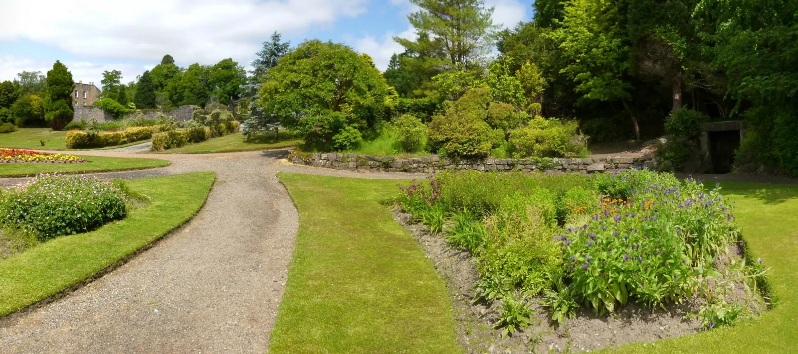 Photo showing: Hermitage Park