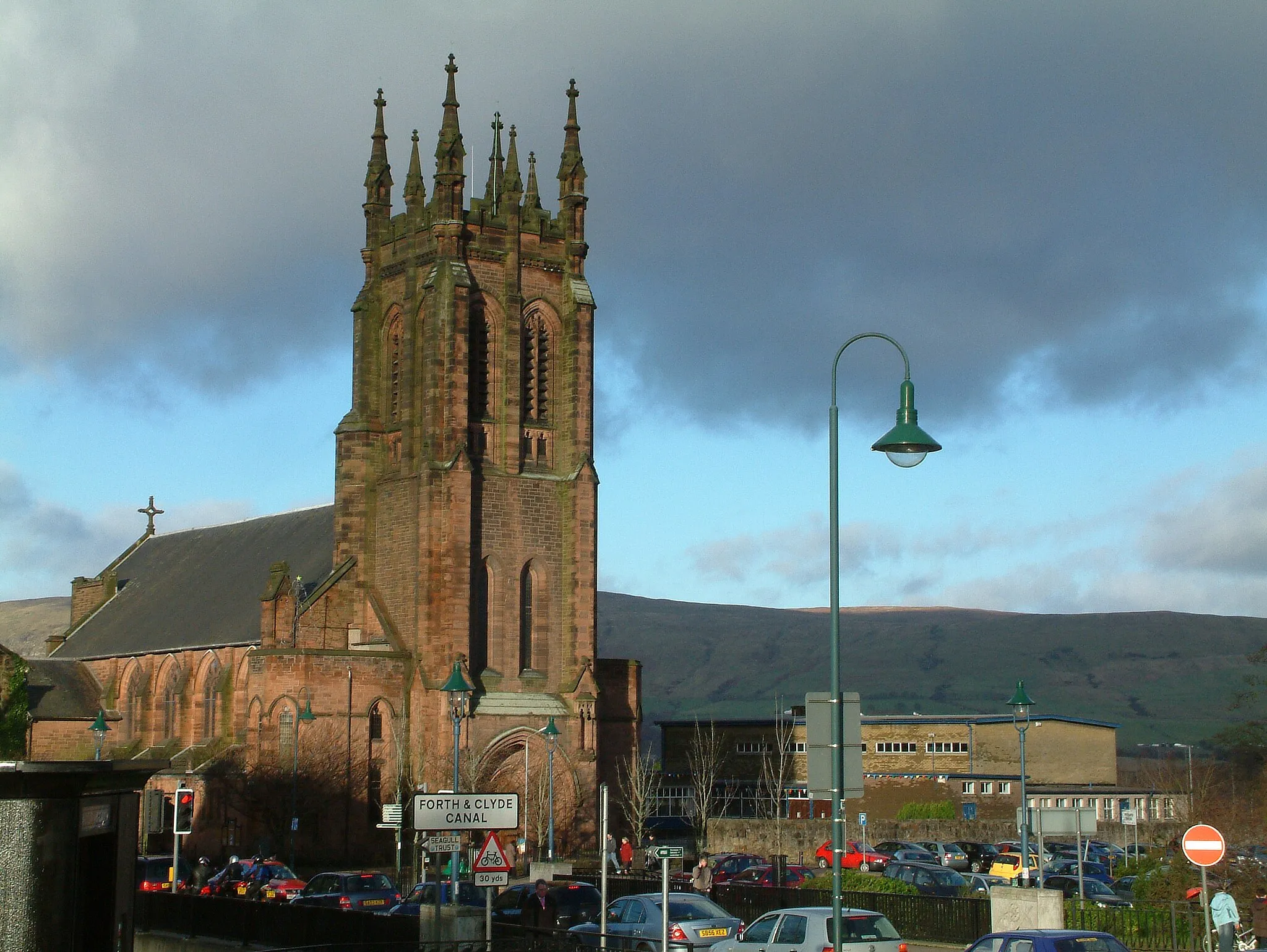 Photo showing: St Mary's church, Kirkintilloch, East Dunbartonshire