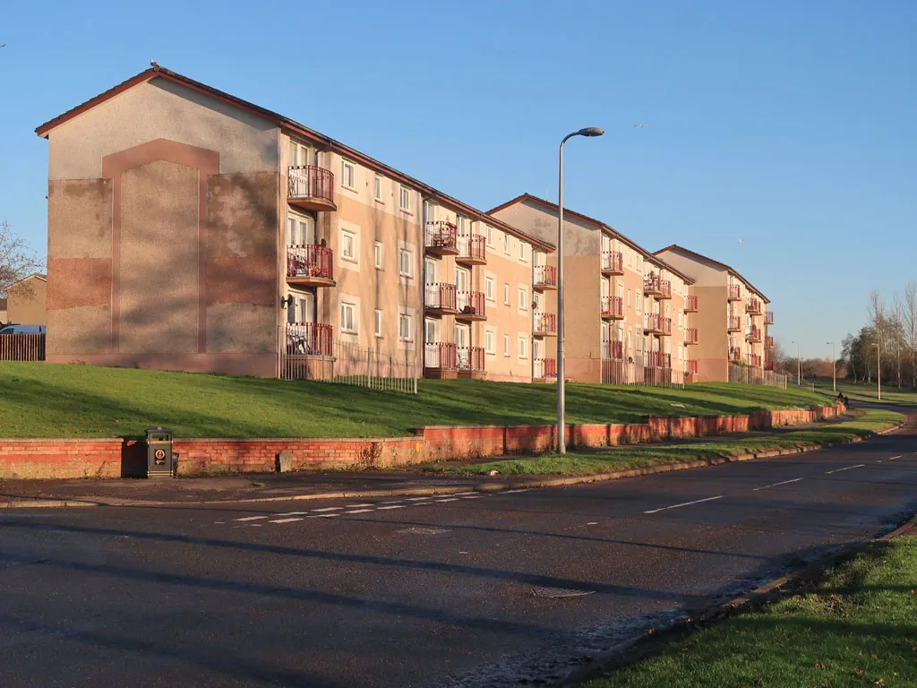 Photo showing: Blocks of flats, Shirrel Road, Holytown