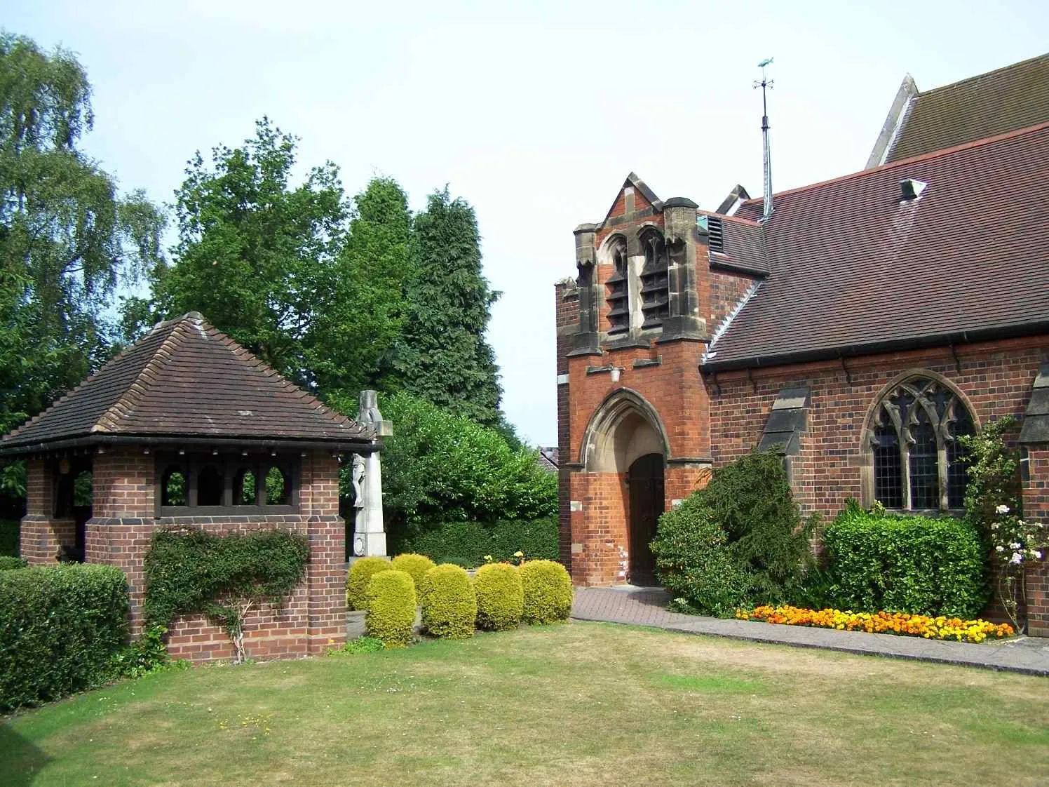 Photo showing: All Saints, Streetly