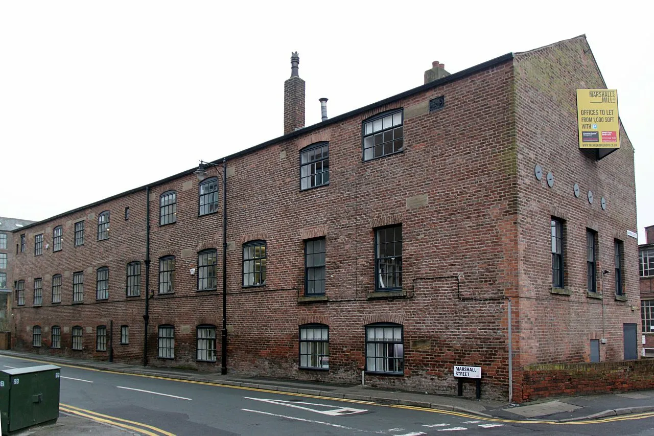 Photo showing: Former flax warehouse, Marshall Street and Water Street. Built in 1808 and a Grade II* listed building.