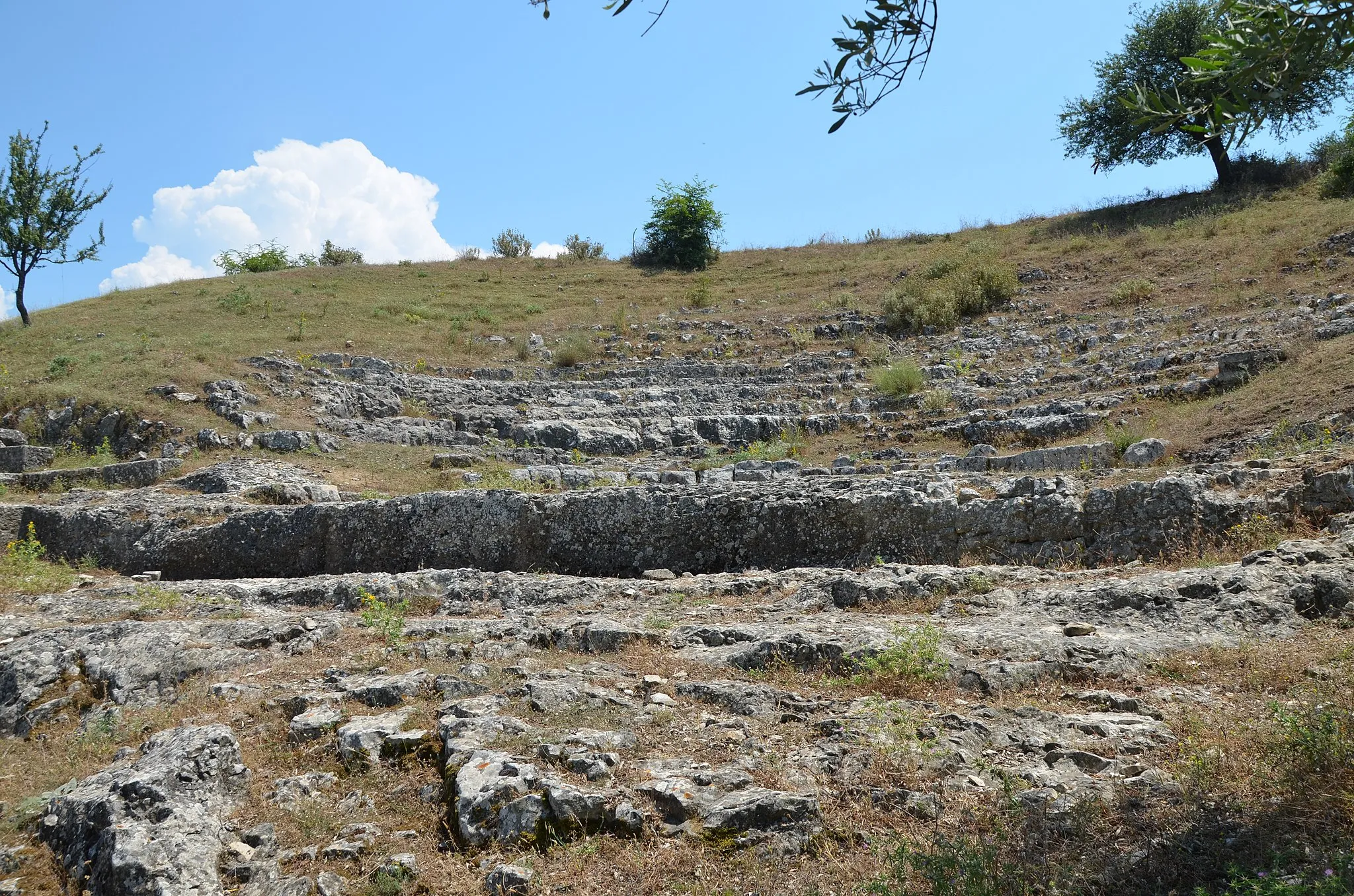 Photo showing: The Greek Theatre of Nikaia built in the 3rd century BC, with 17 rows of seats it had a capacity of approximately 900 spectators, Illyria