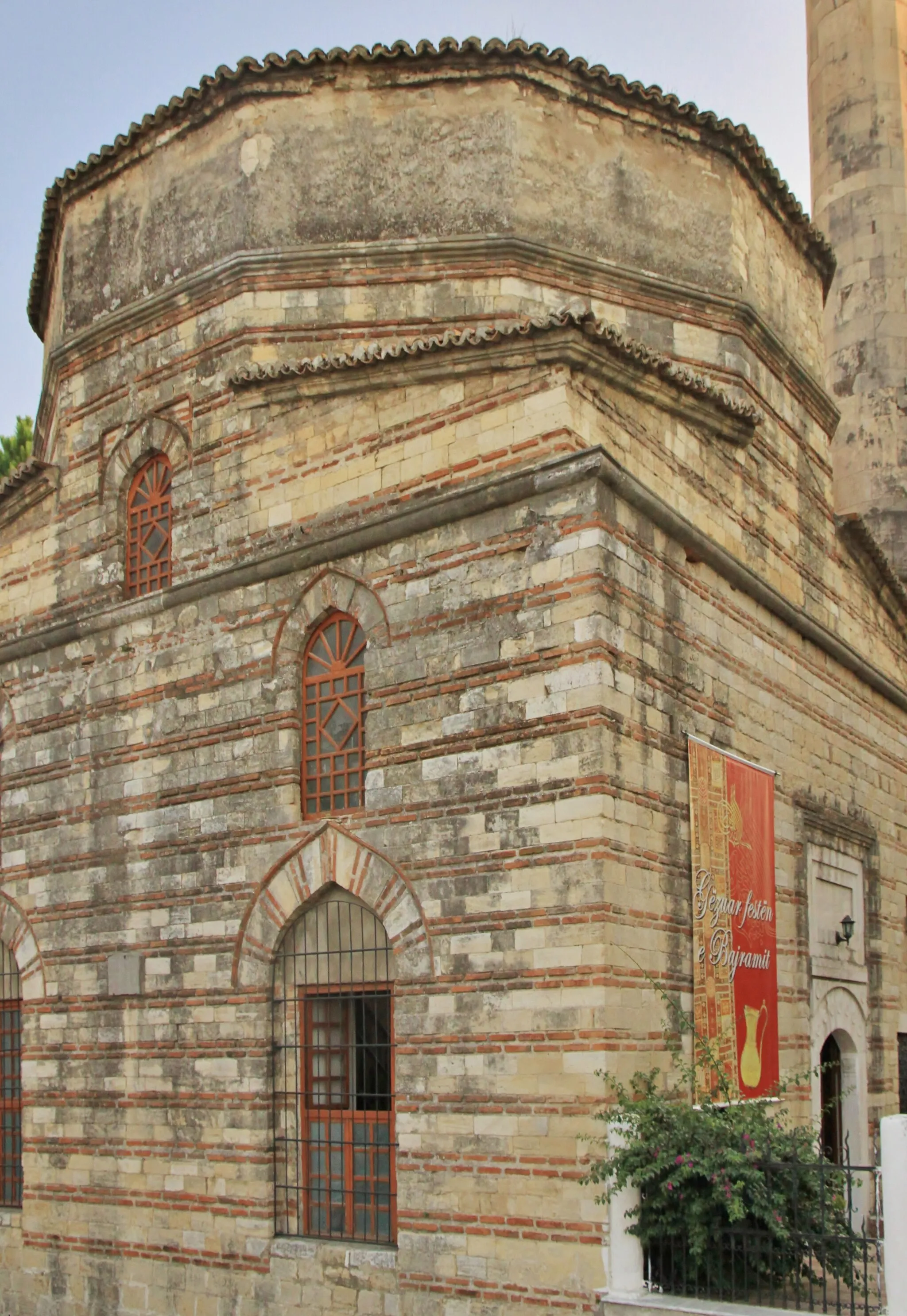 Photo showing: This is a photo of a monument in Albania, number: