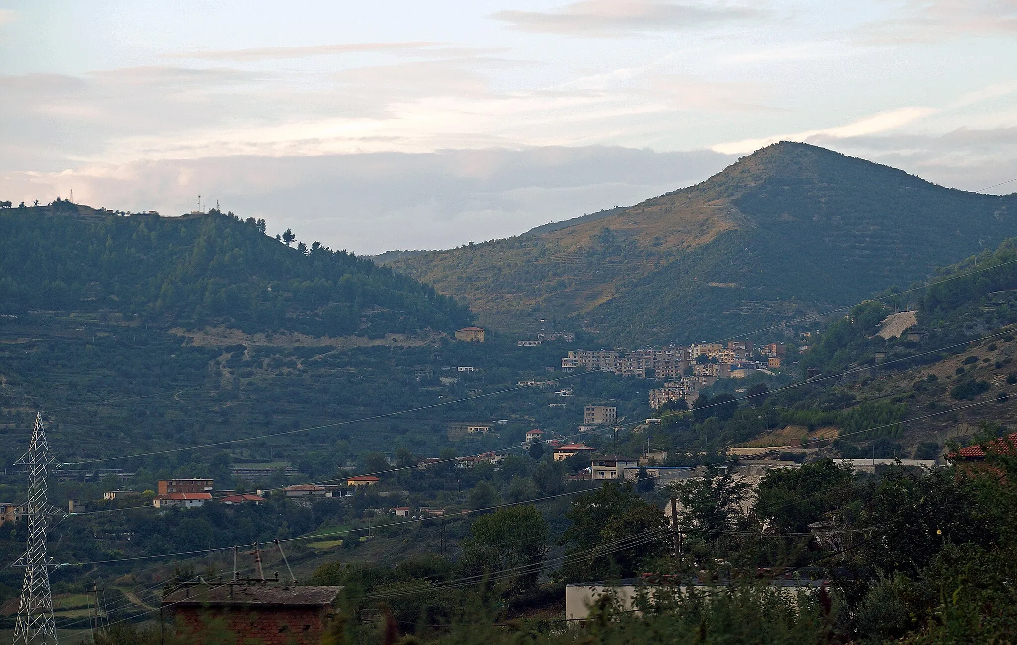 Photo showing: Poliçan, Skrapar, Southern Albania