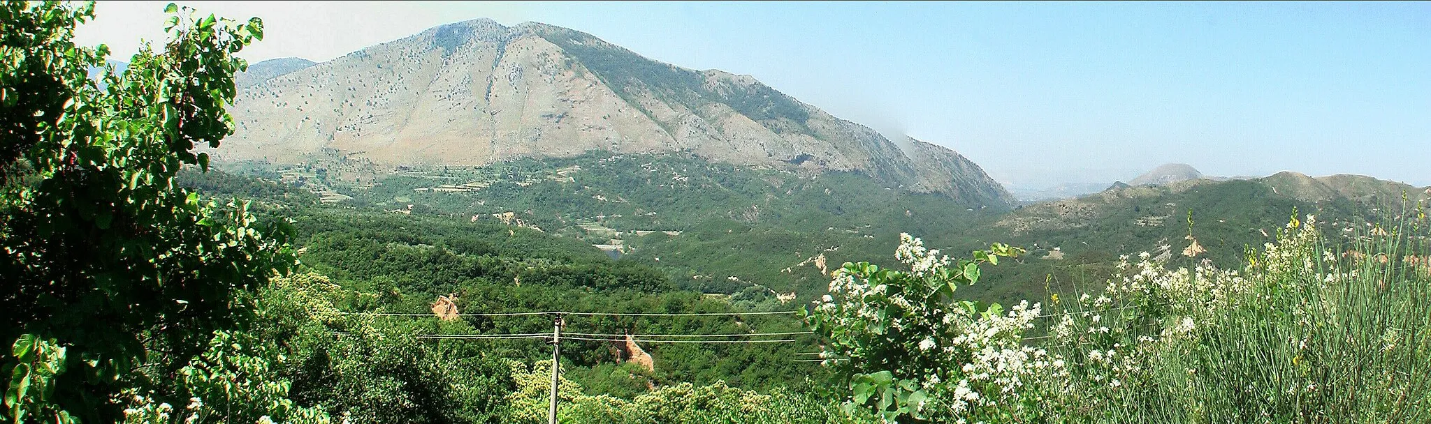 Photo showing: LeskovikBergePanorama