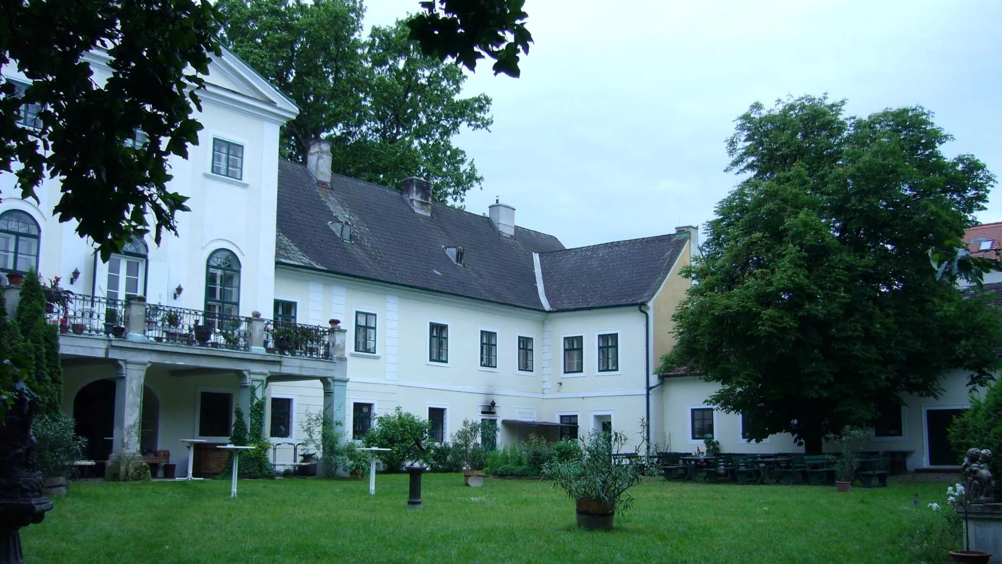 Photo showing: Palace in Potzneusiedl, Burgenland, Austria