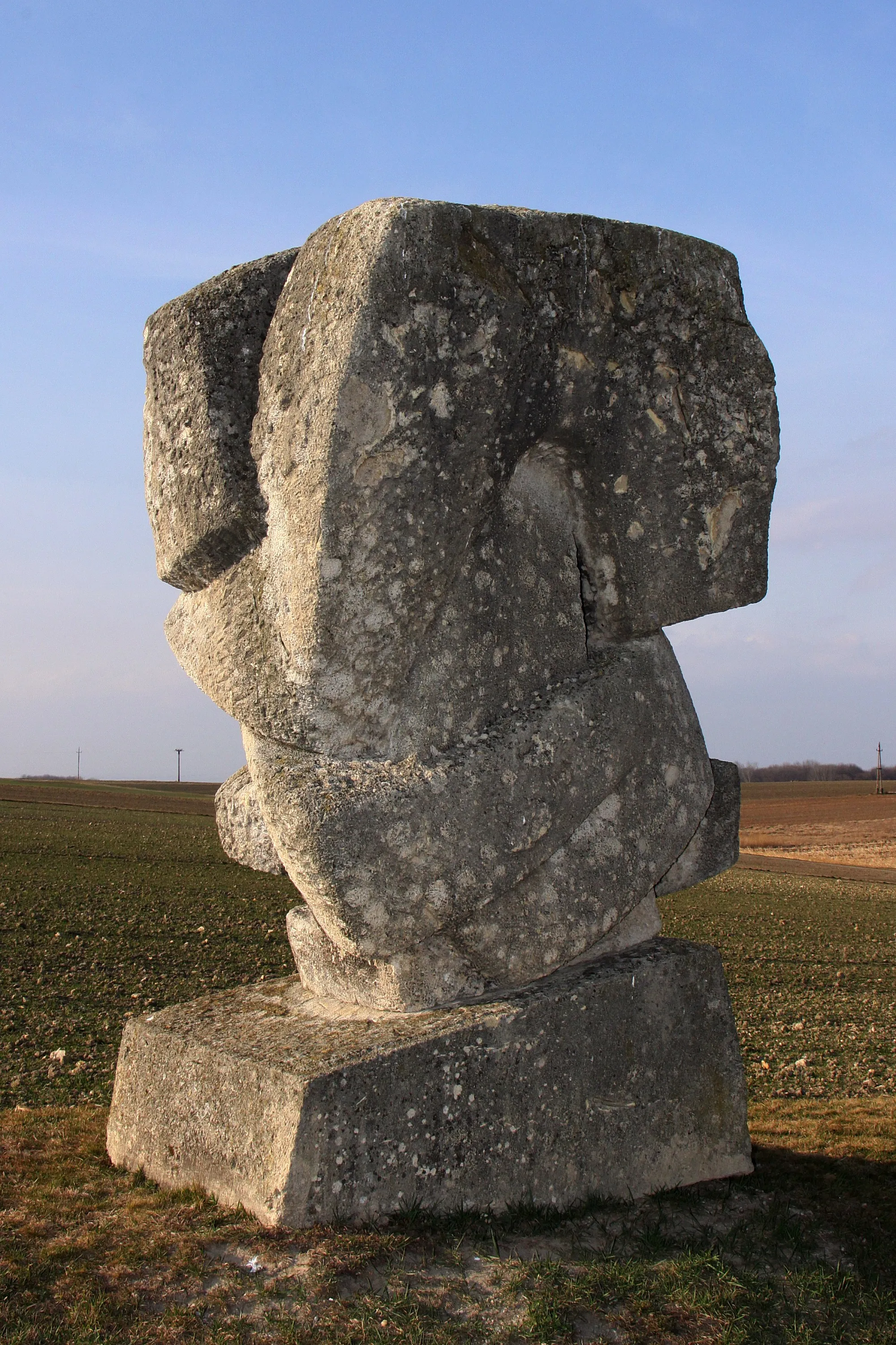 Photo showing: Sculpture trail in Pöttsching.