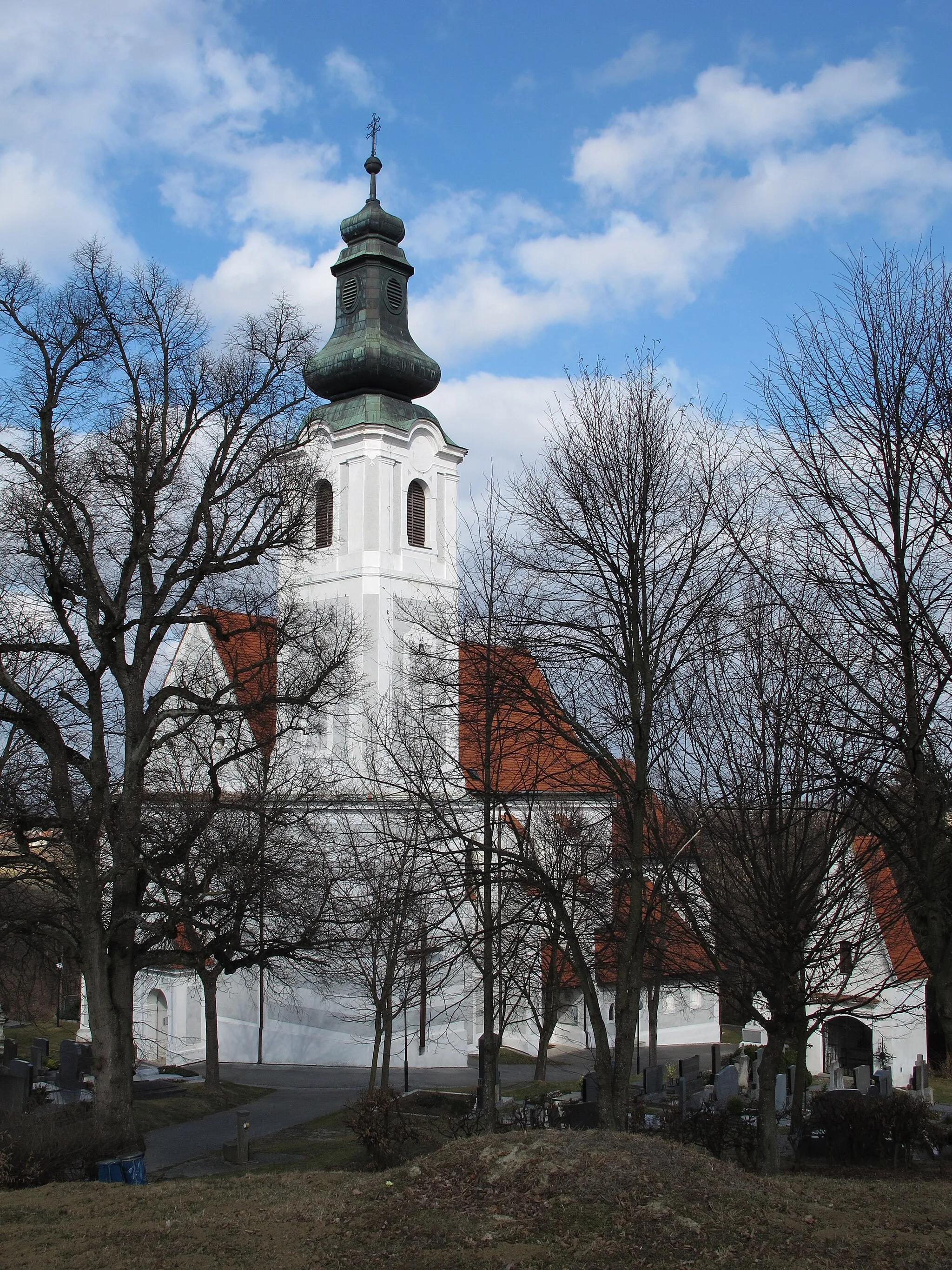 Photo showing: Parish church and pilgrimage church Maria Weinberg