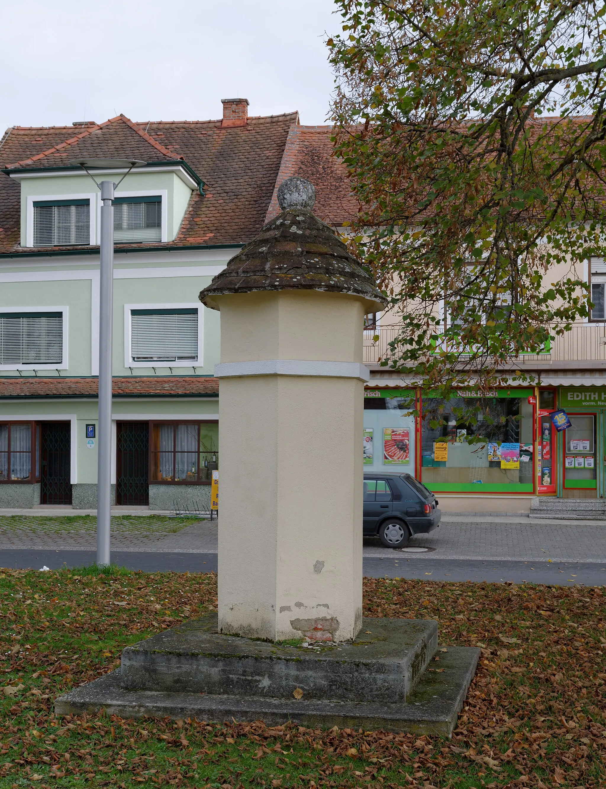 Photo showing: Pillory in Eberau, Burgenland, Austria