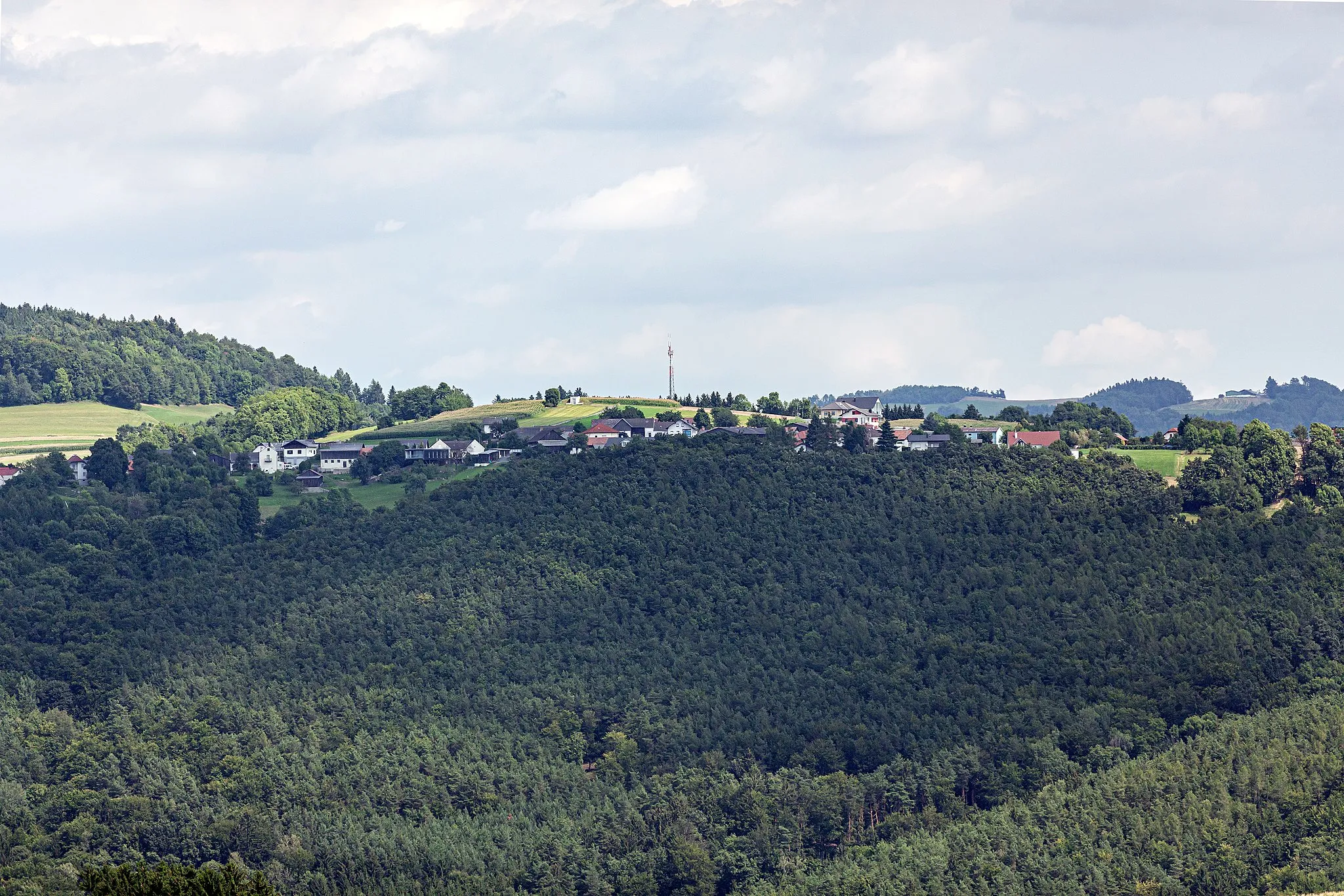 Photo showing: Dreihütten im Burgenland,Östrerreich, gesehen von Aschau.