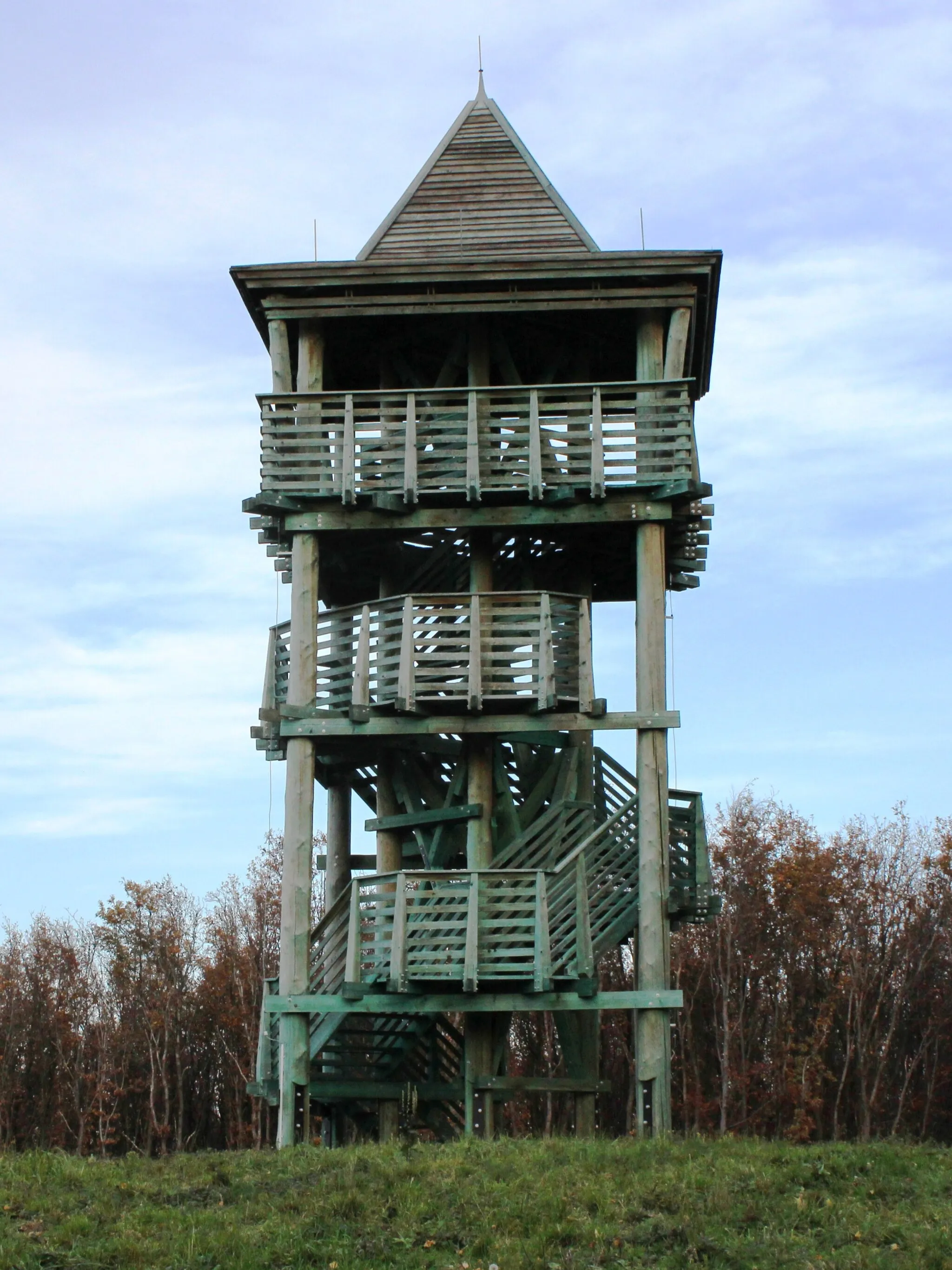 Photo showing: The Magas-bérci Lookout Tower (Sopron, Hungary), built in 2005.