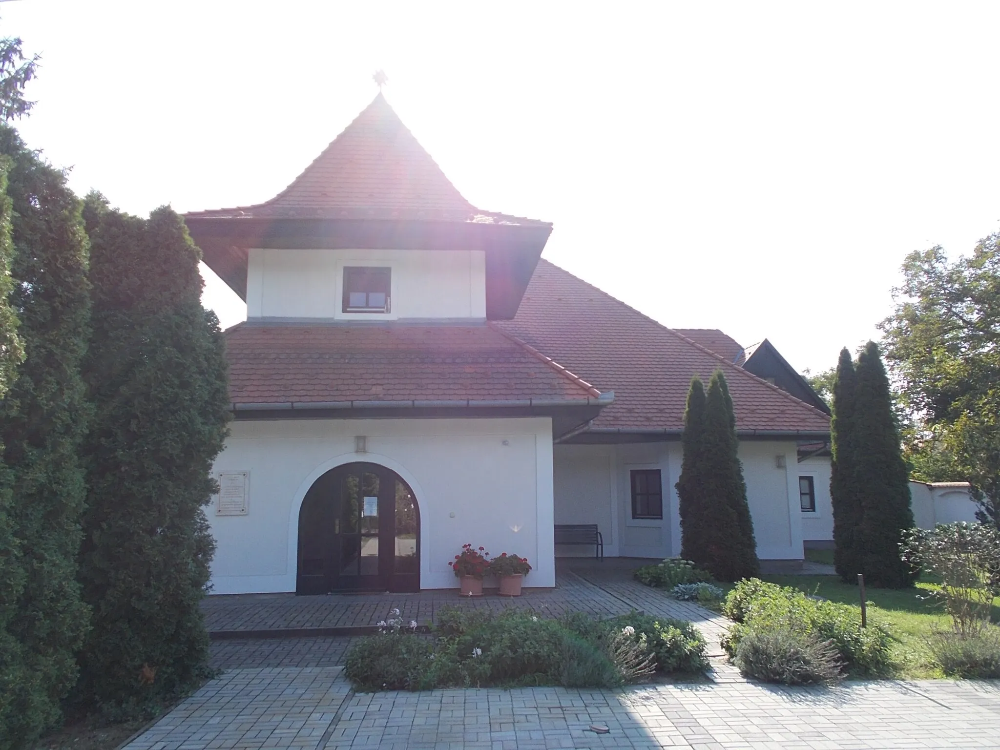 Photo showing: : Reformed Church Built in between 1995 and 1998 - 7 Várkerület, Sárvár, Vas County, Hungary