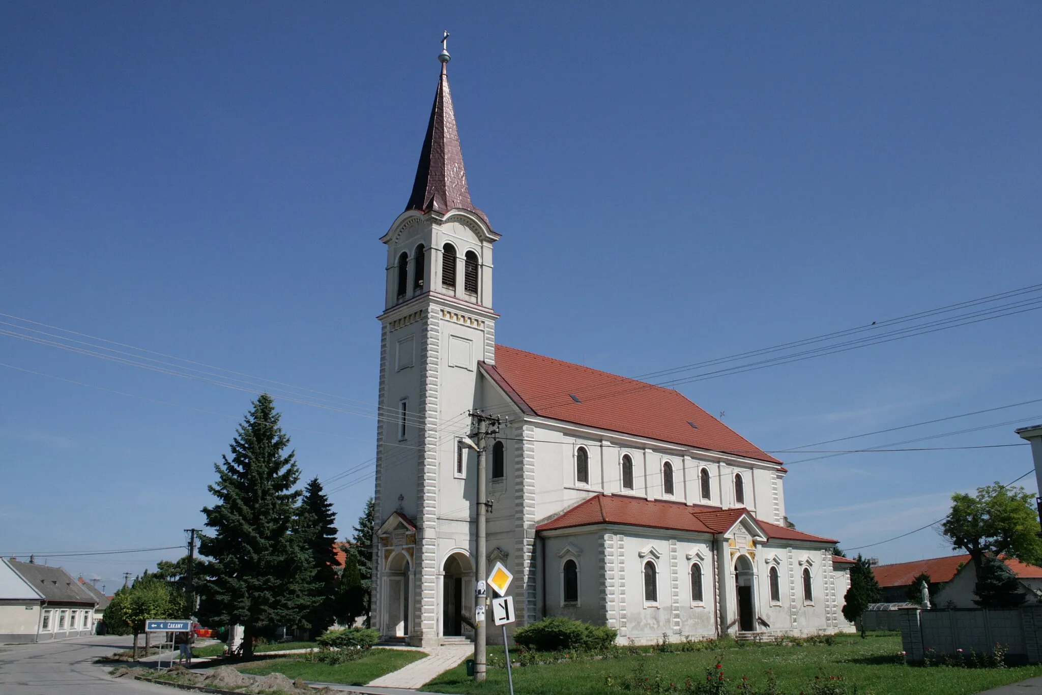 Photo showing: Church in Zlaté Klasy (Dunajská Streda district, Slovakia)