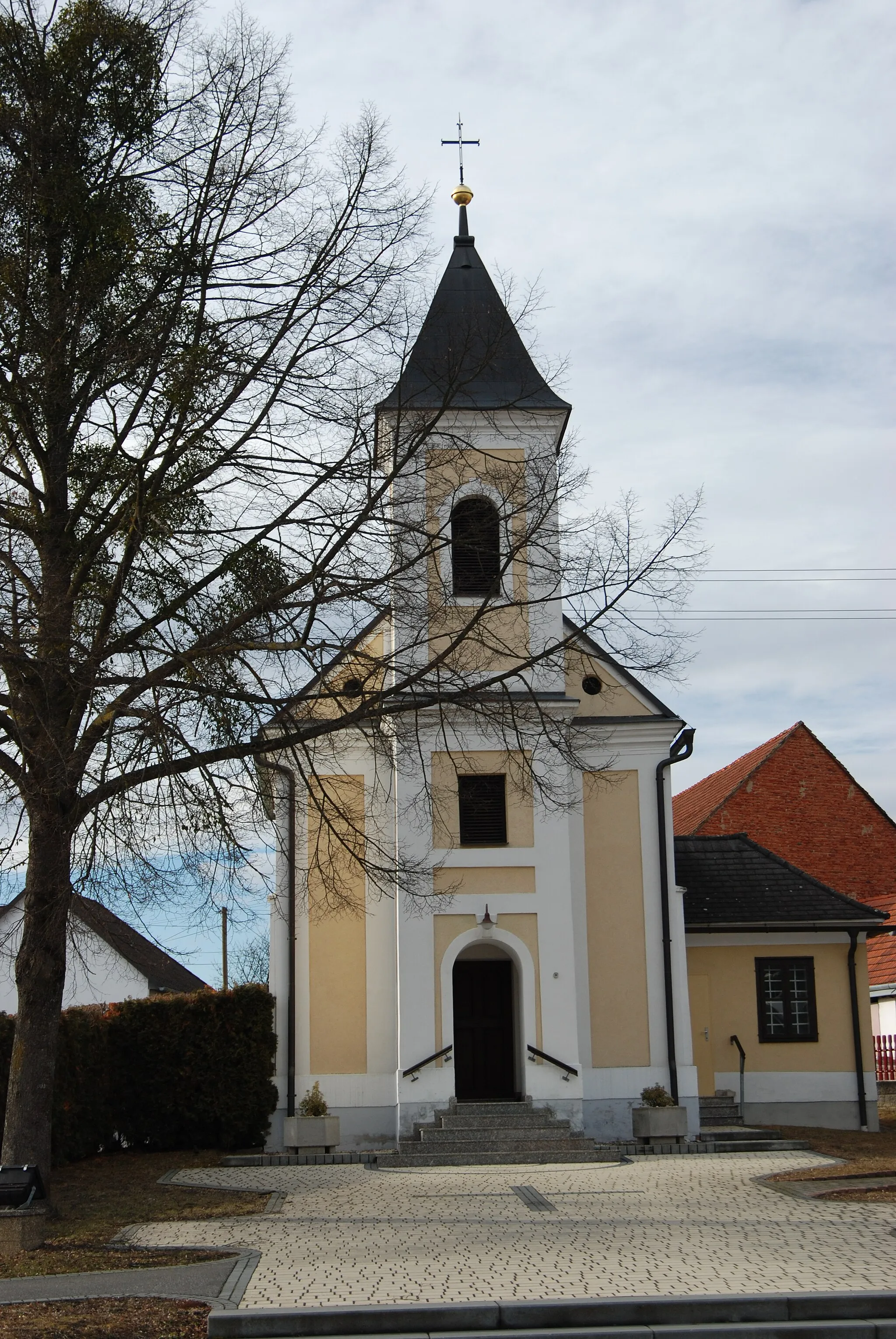 Photo showing: Kirche Rehgraben
