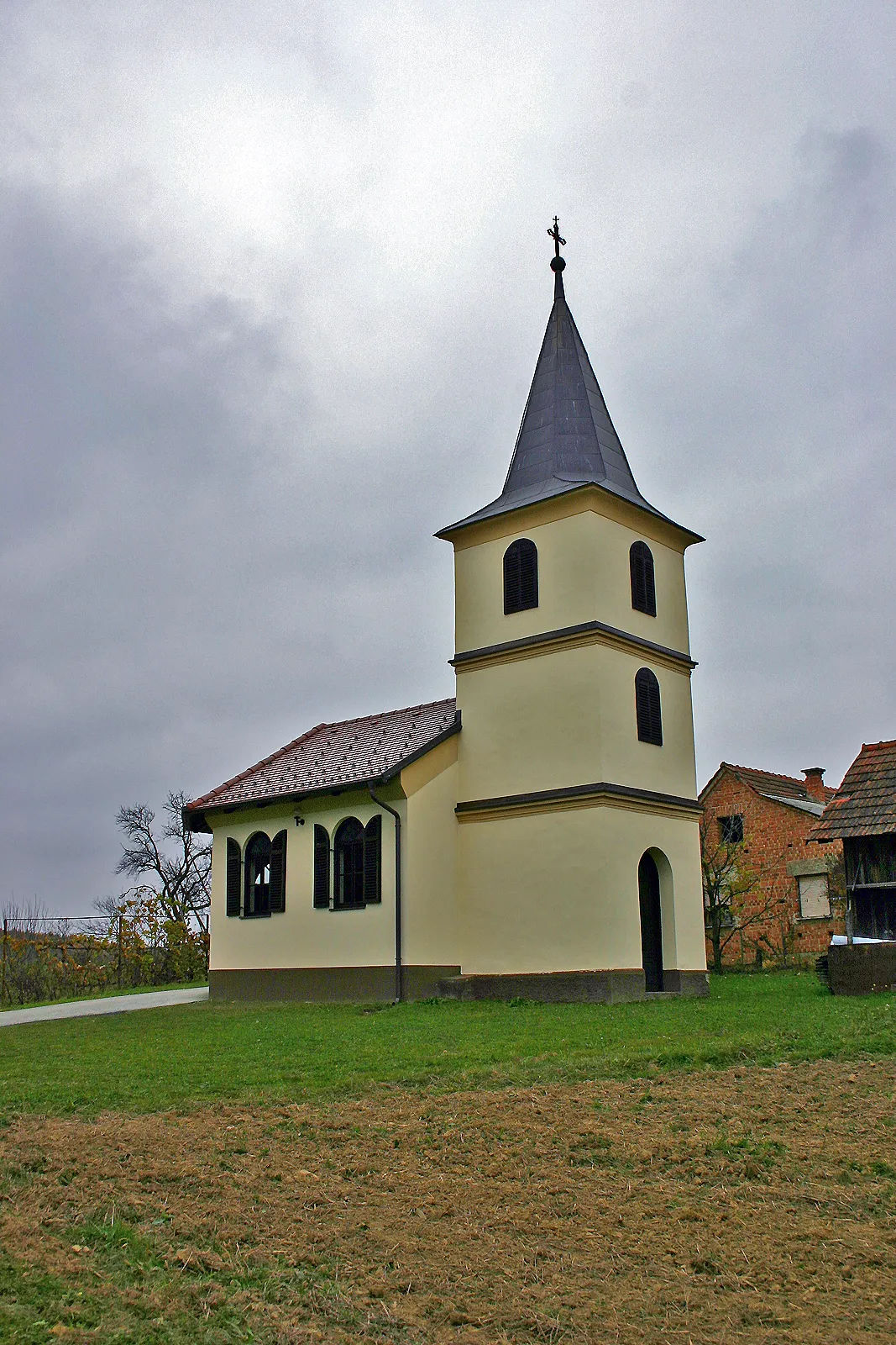 Photo showing: Kapela Poznanovci.
Chapel Poznanovci.

Die Kapelle, Poznanovci.