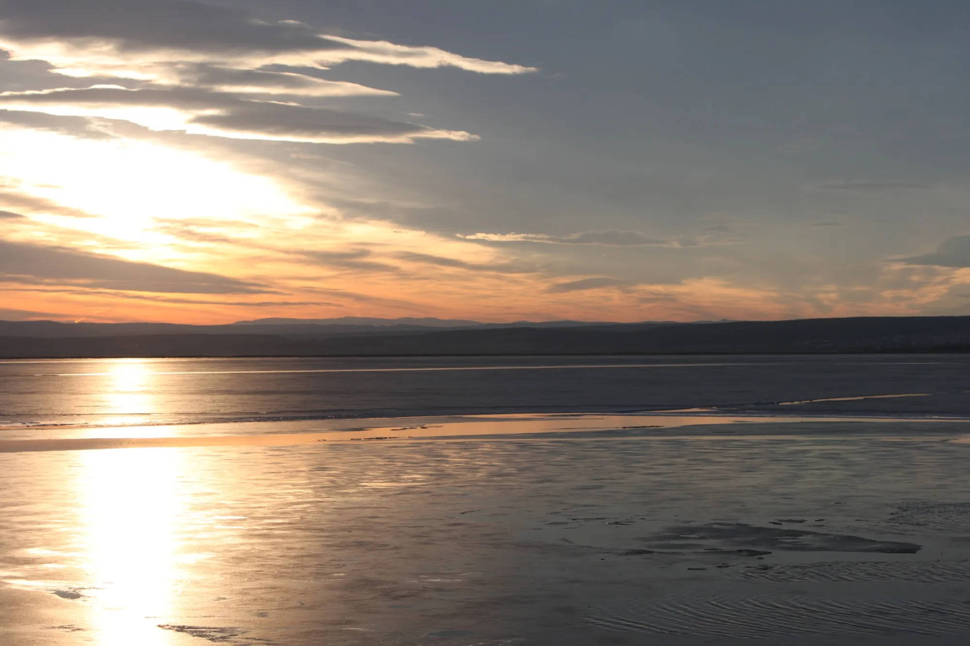 Photo showing: Sonnenuntergang am Neusiedler See im Februar