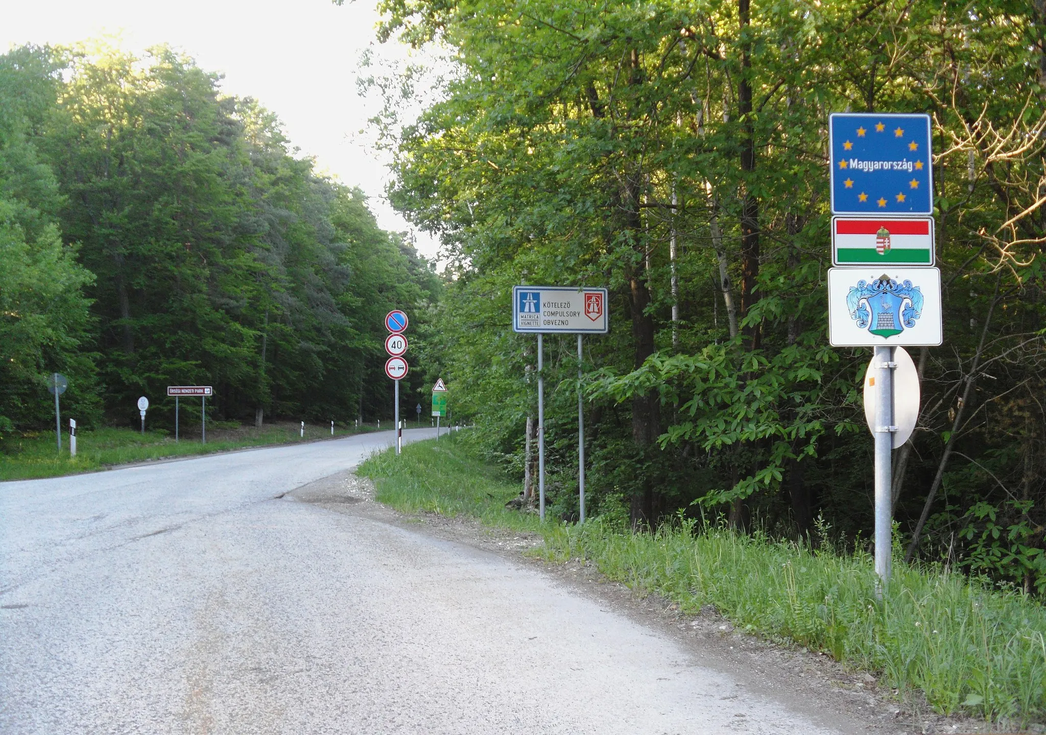 Photo showing: Martinje--Felsőszölnök border crossing