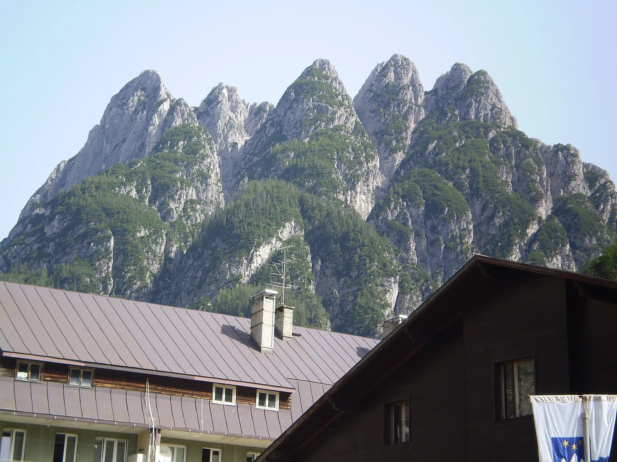 Photo showing: Der Fünfspitz (1.909 m) bei Cave del Predil/Rabelj/Raibl, Tarvìs, Italien