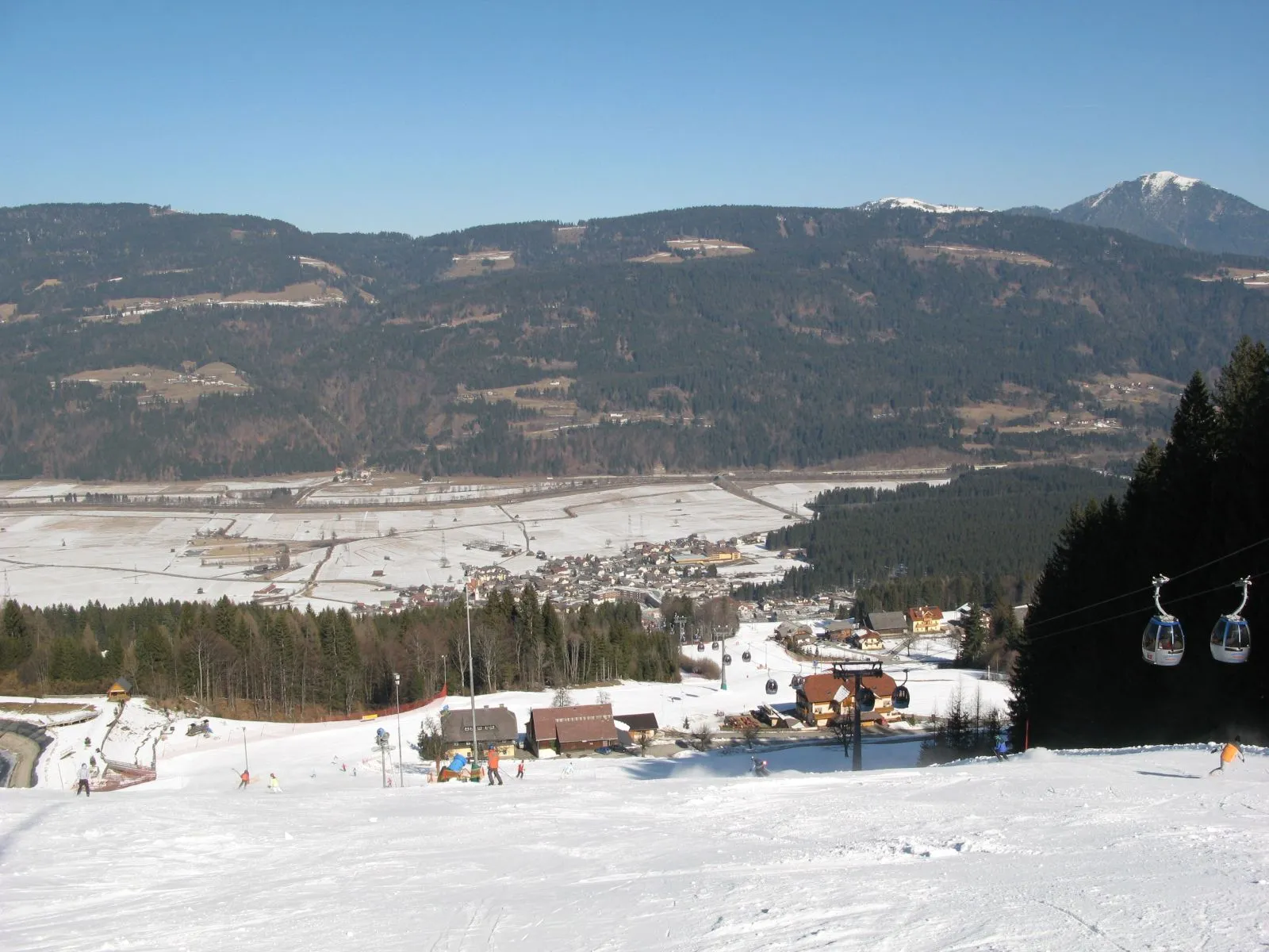 Photo showing: Nassfeld   2008  Slopes Carnia - View from Tropolah 610