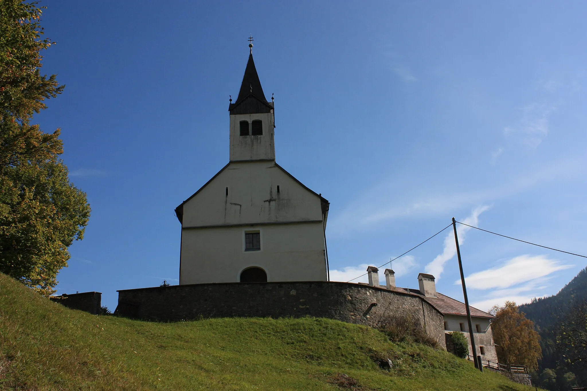 Photo showing: Parish church Saint Niklaus, also known as "Bichlkapelle"
Locality: Stockenboi

Community:Stockenboi